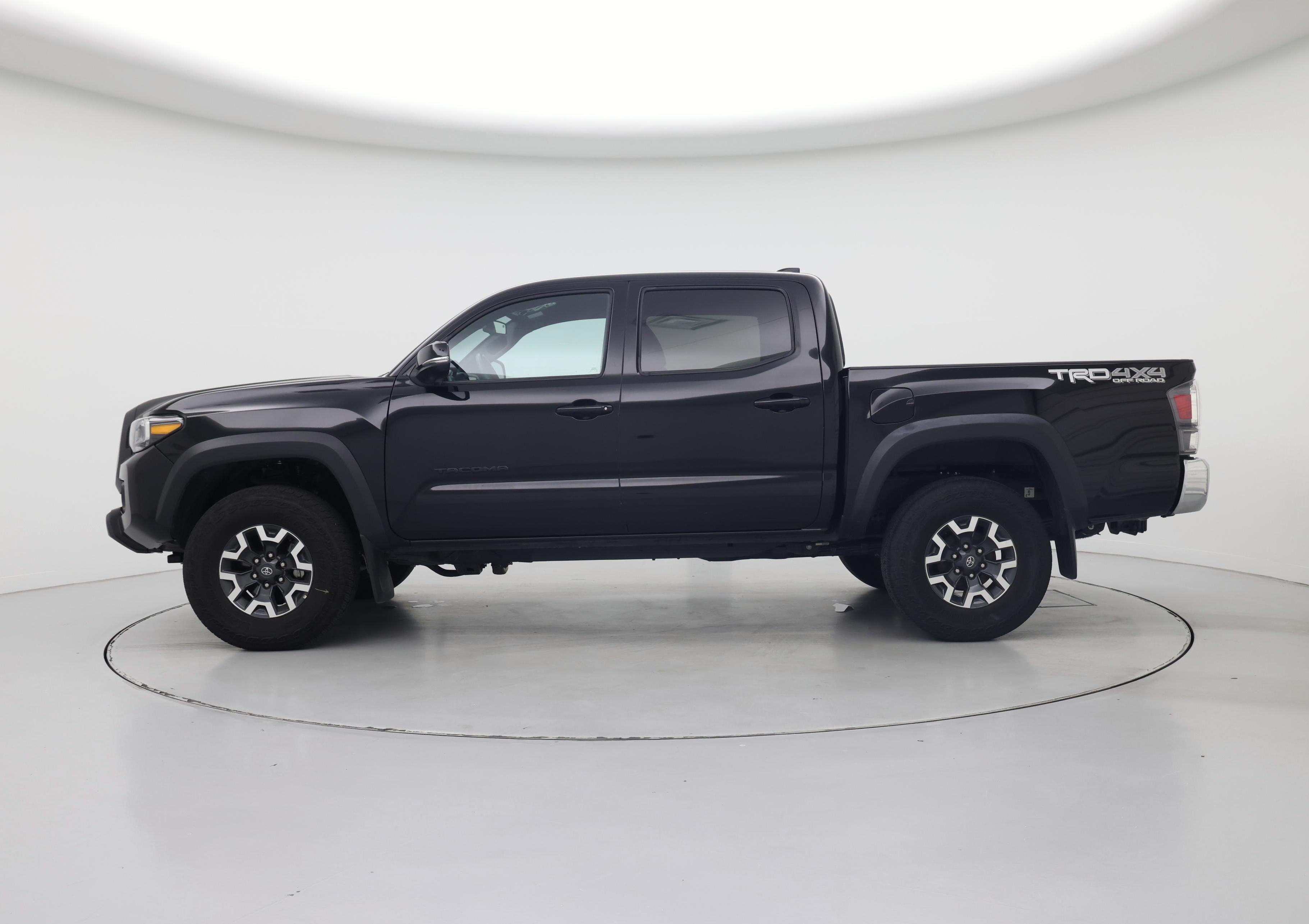 Thumbnail: 2023 Toyota Tacoma - 3