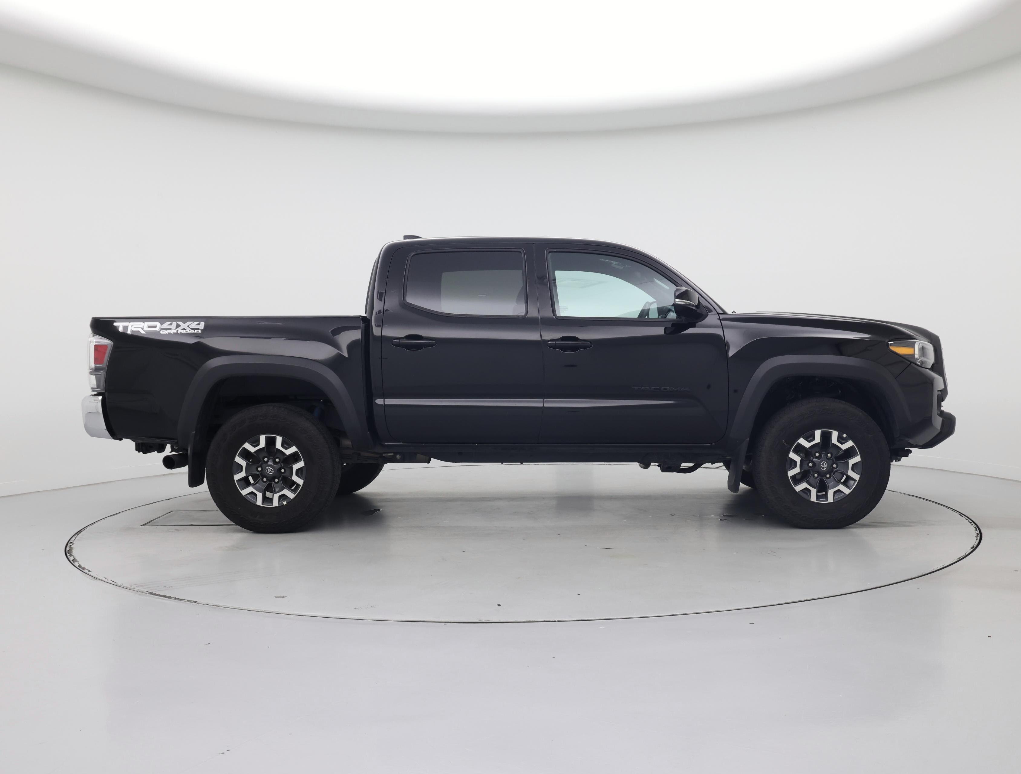 Thumbnail: 2023 Toyota Tacoma - 7
