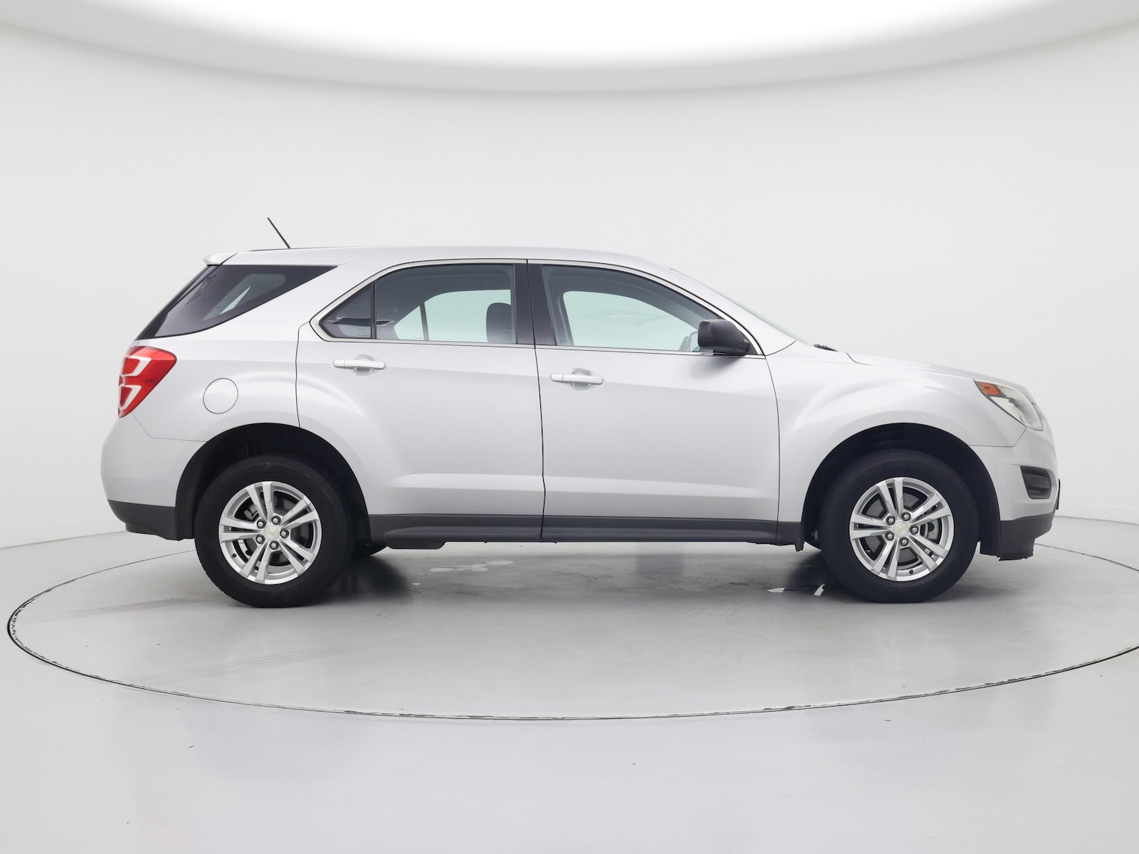 2016 Chevrolet Equinox L - Photo 8