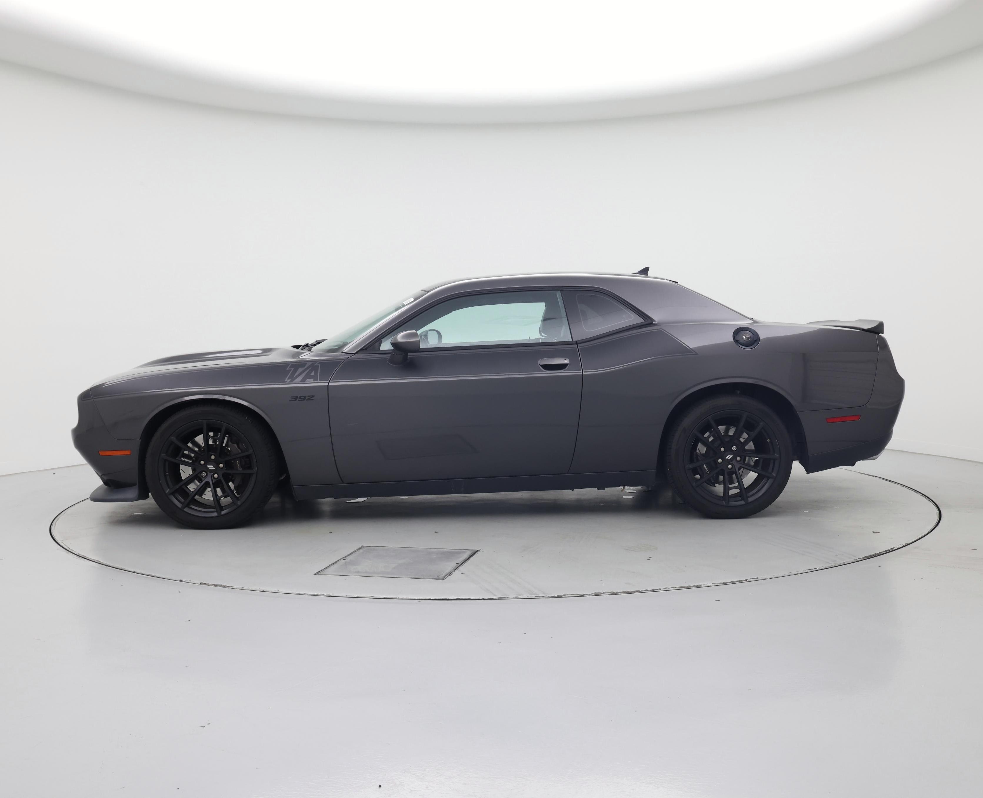 Thumbnail: 2017 Dodge Challenger - 3