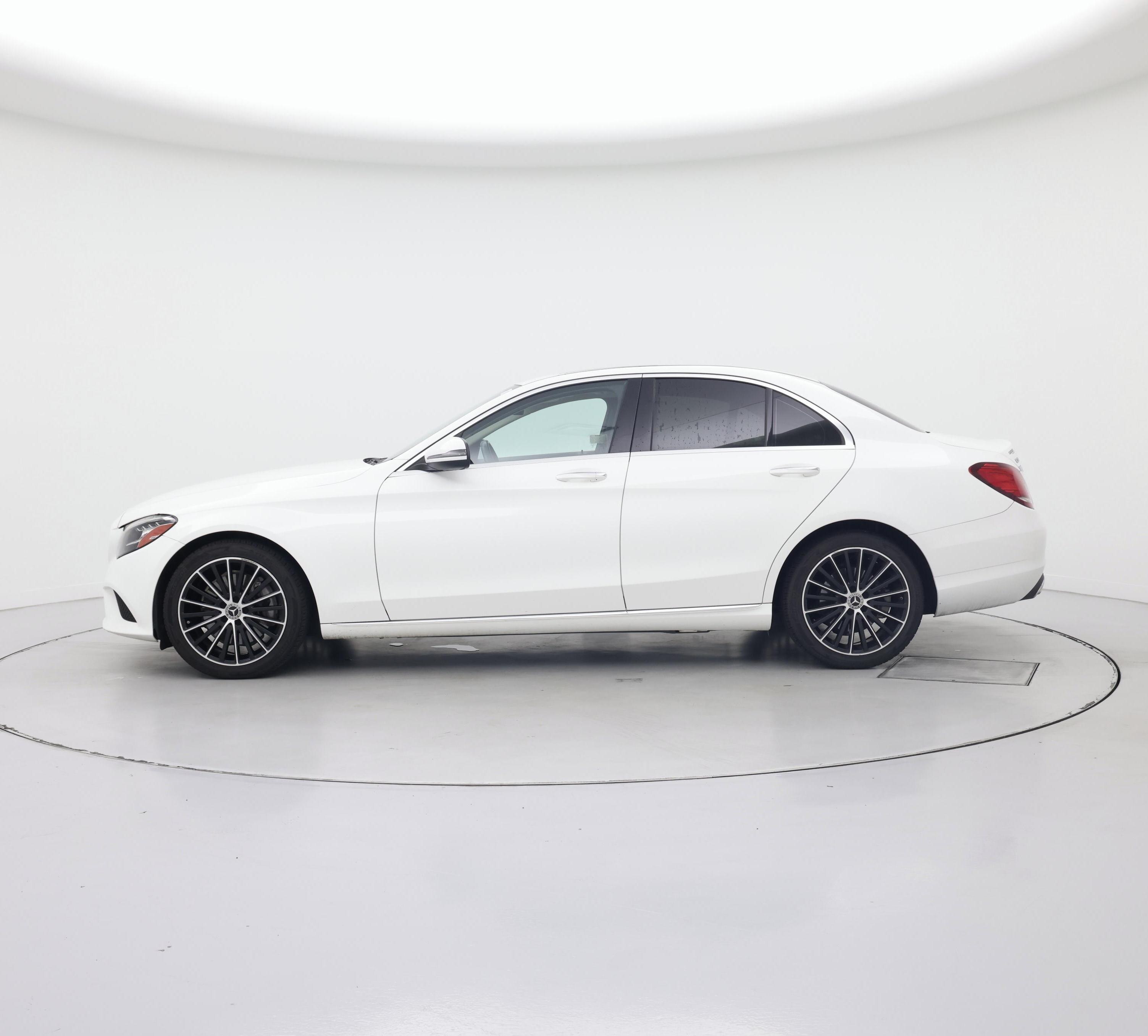 Thumbnail: 2021 Mercedes-Benz C-Class - 3