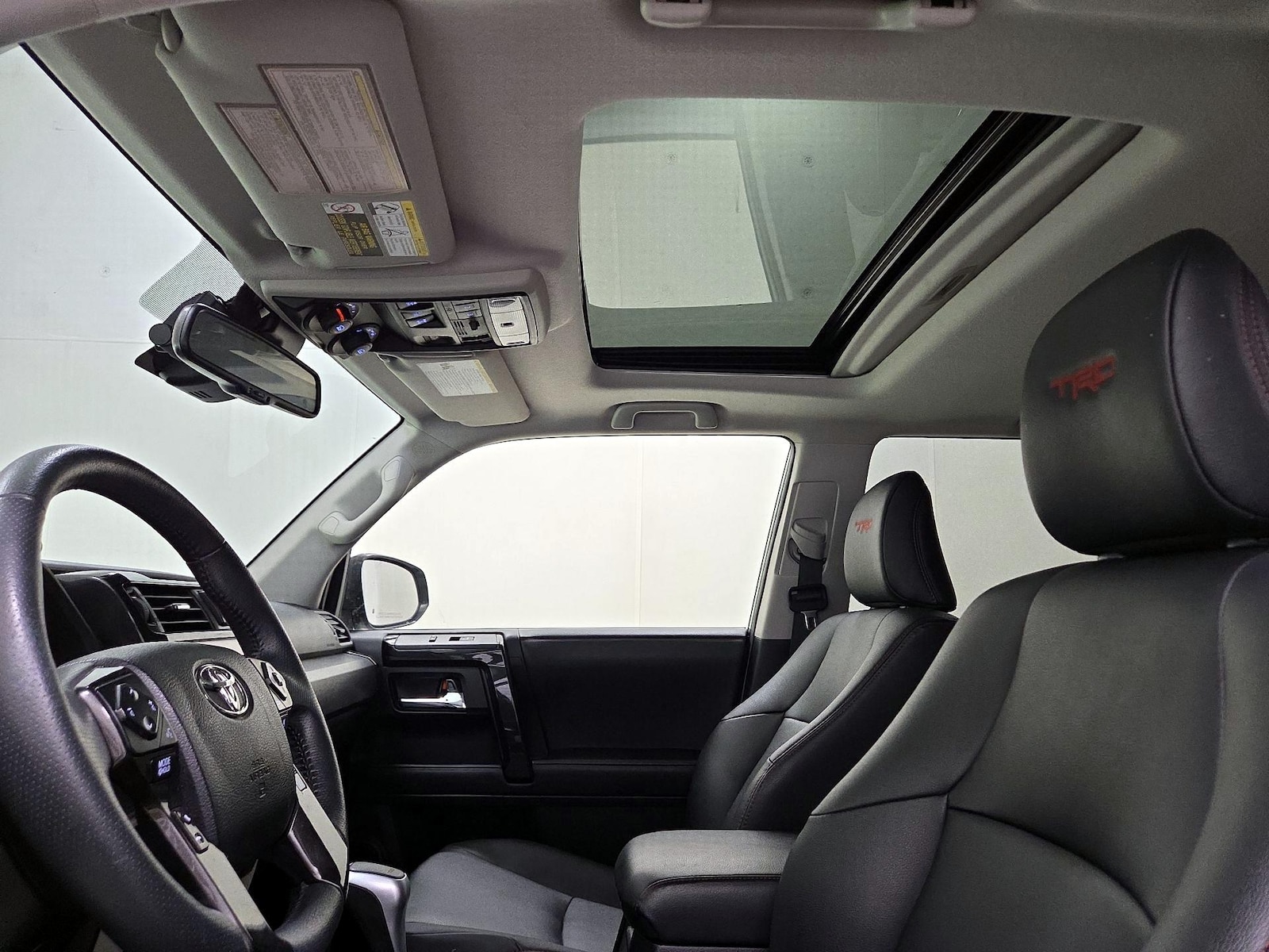 Sunroof(s) & Overhead Airbags
