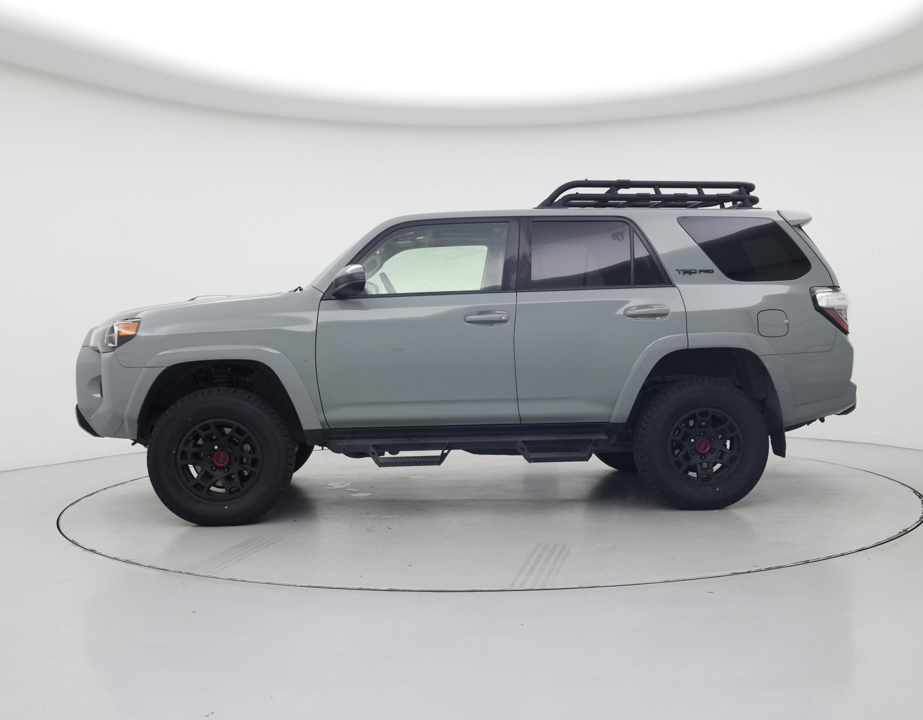 Thumbnail: 2021 Toyota 4Runner - 3