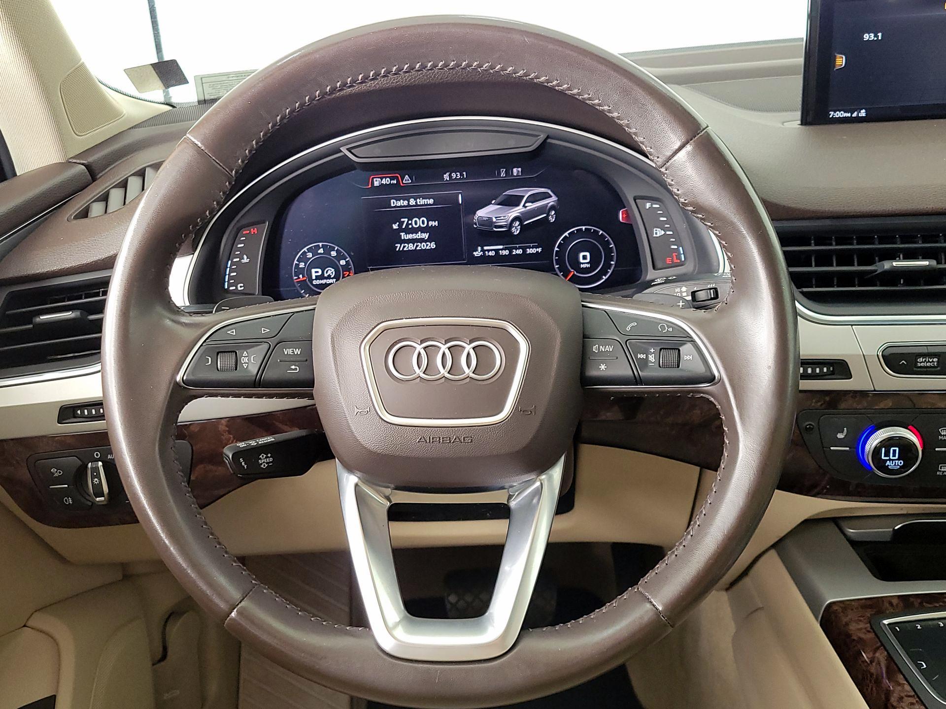 Thumbnail: 2019 Audi Q7 - 10