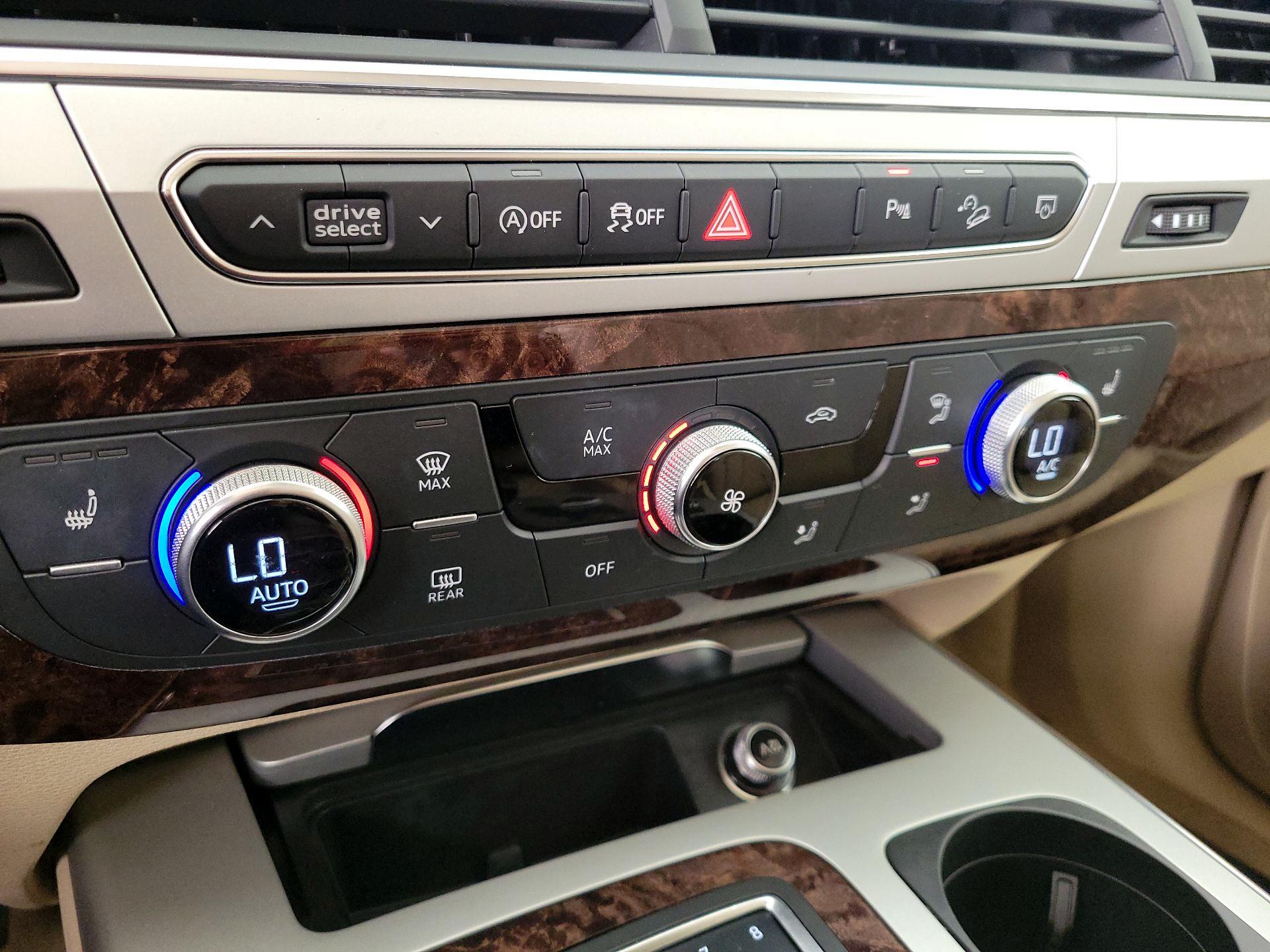 Thumbnail: 2019 Audi Q7 - 17