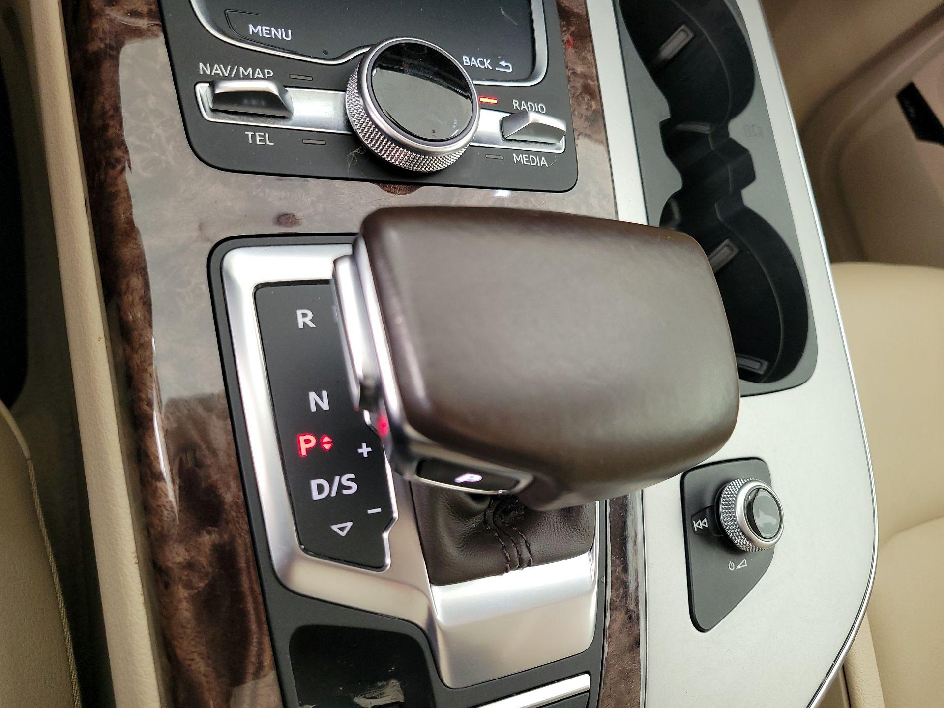 Thumbnail: 2019 Audi Q7 - 18