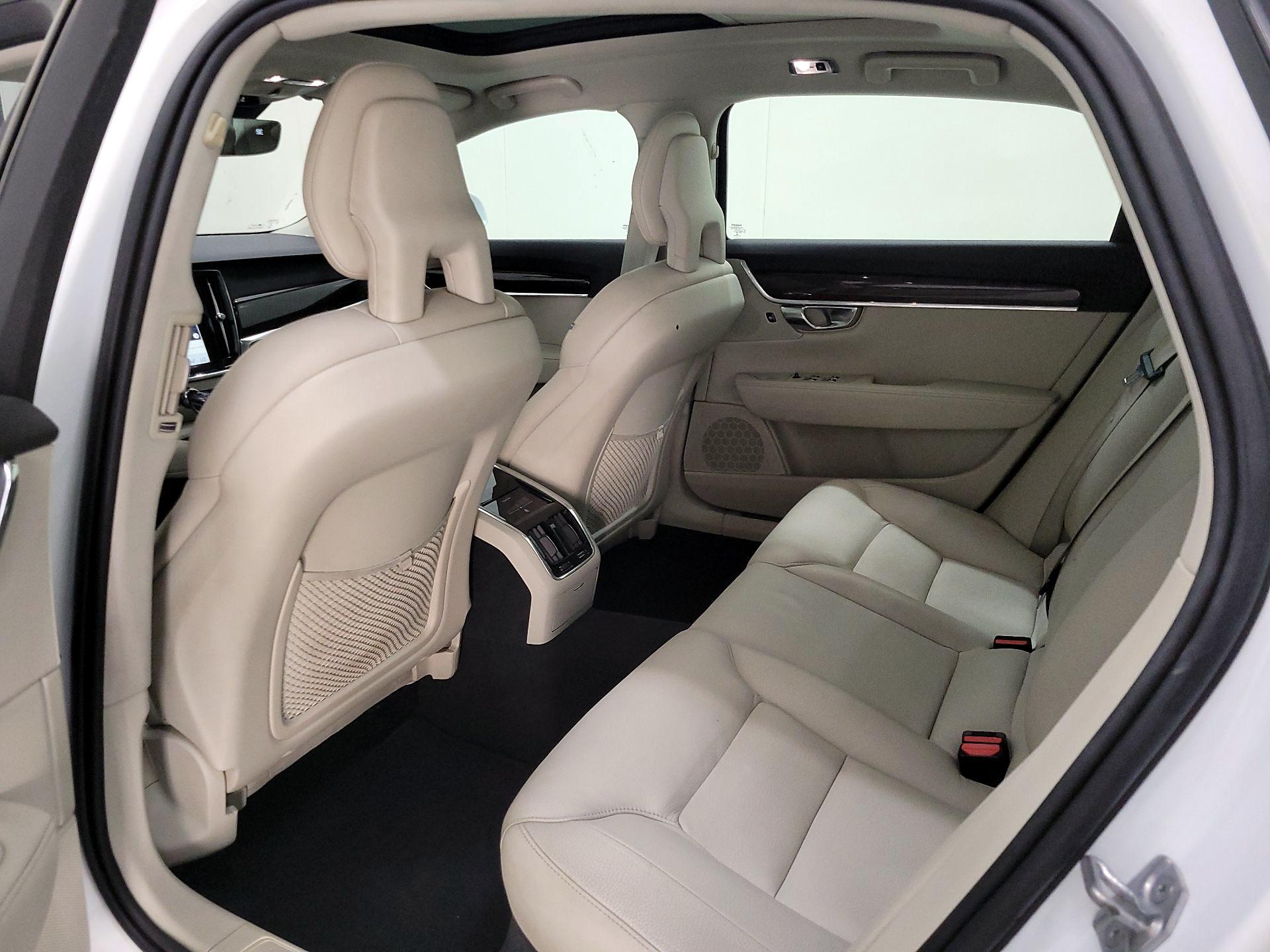 Thumbnail: 2018 Volvo S90 - 20