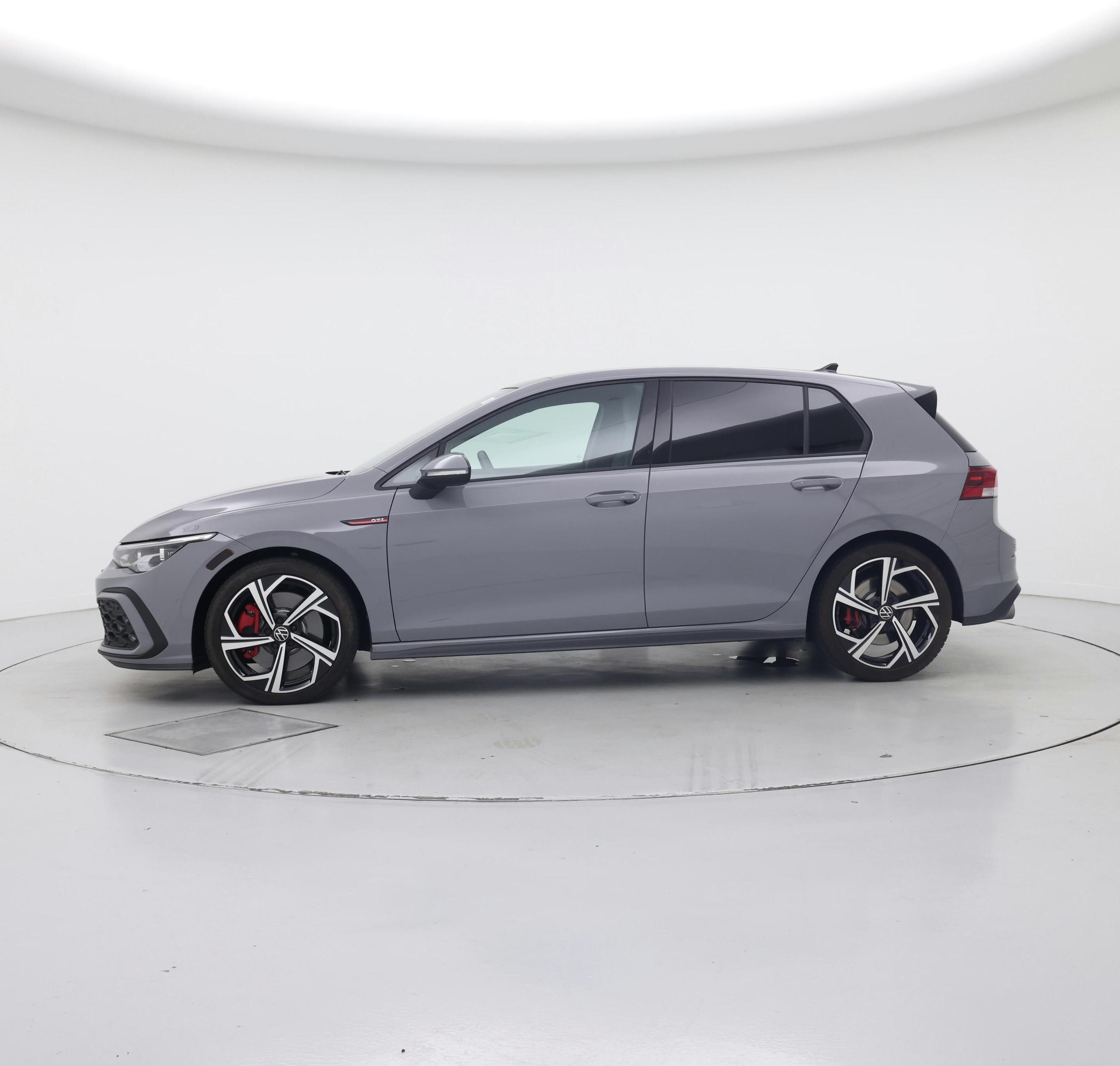 Thumbnail: 2024 Volkswagen Golf - 3