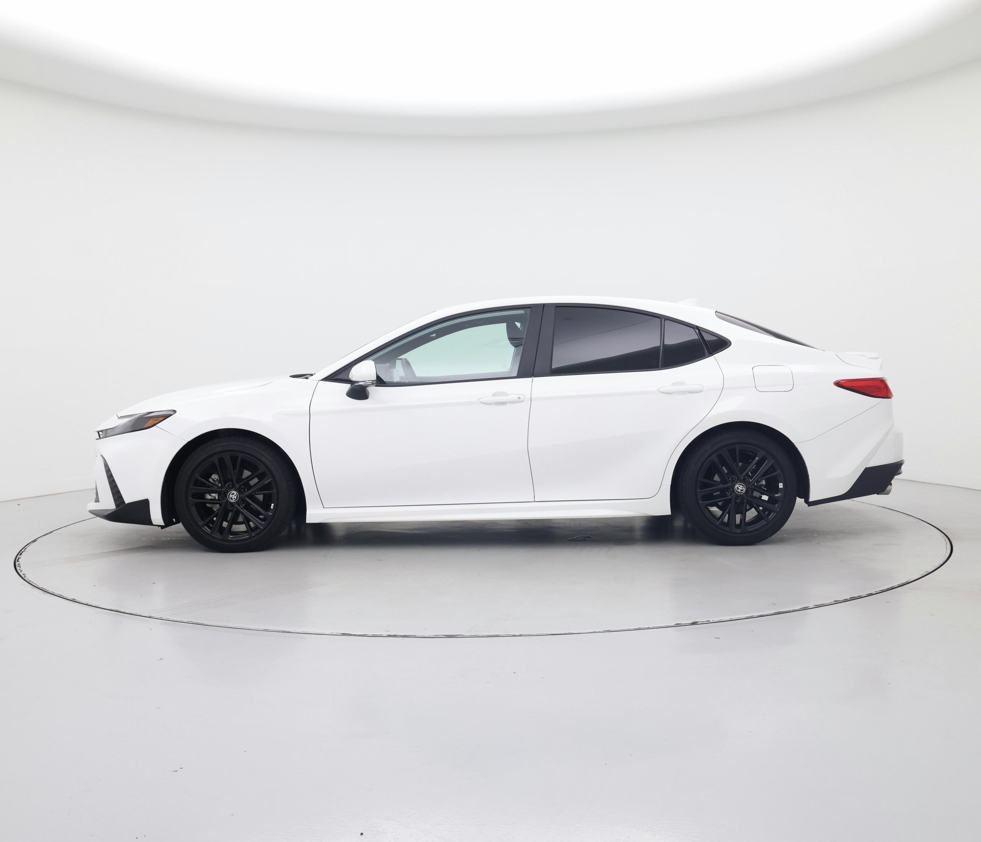 Thumbnail: 2025 Toyota Camry - 3