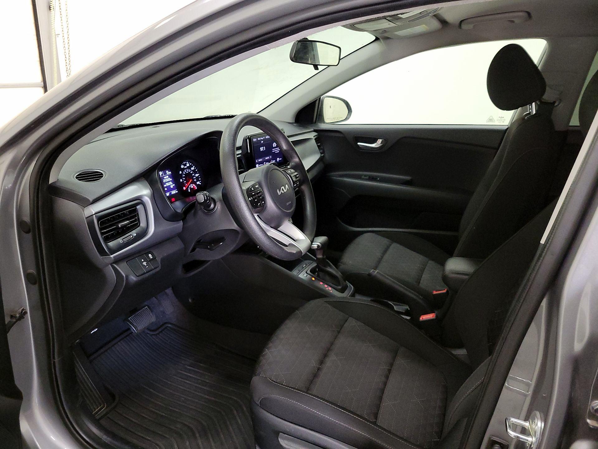 Thumbnail: 2023 Kia Rio - 11