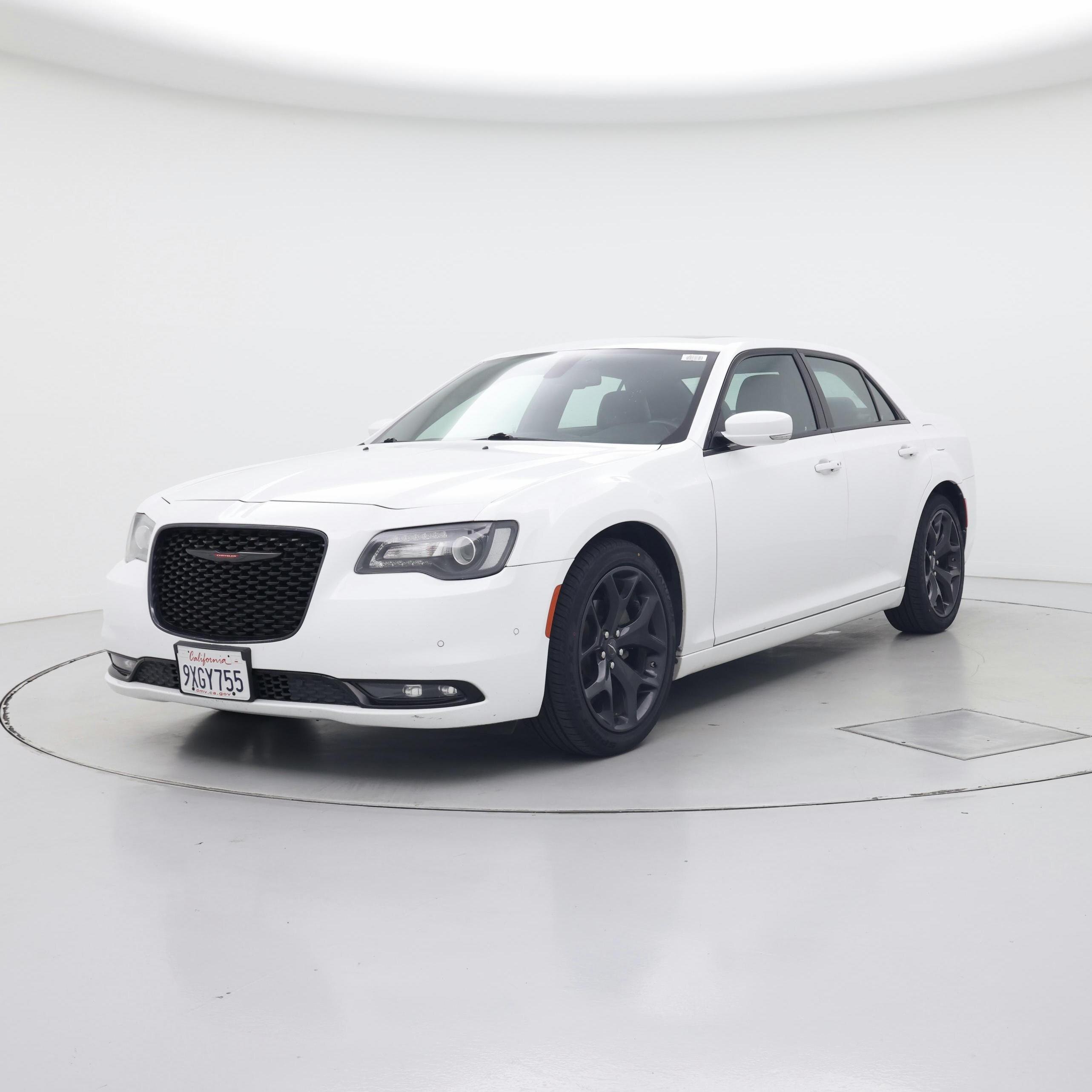 Thumbnail: 2022 Chrysler 300 - 4