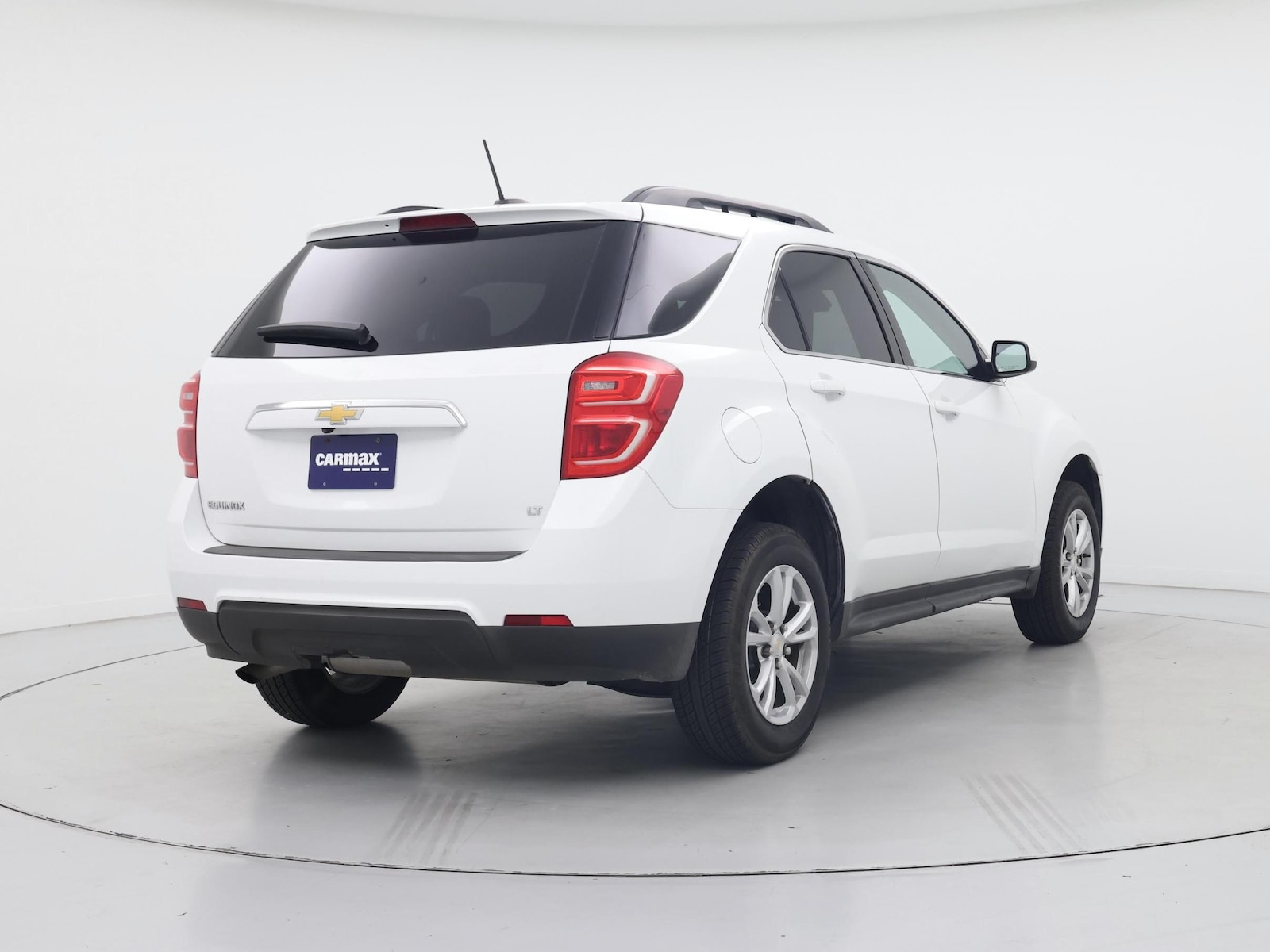 2017 Chevrolet Equinox LT - Photo 9