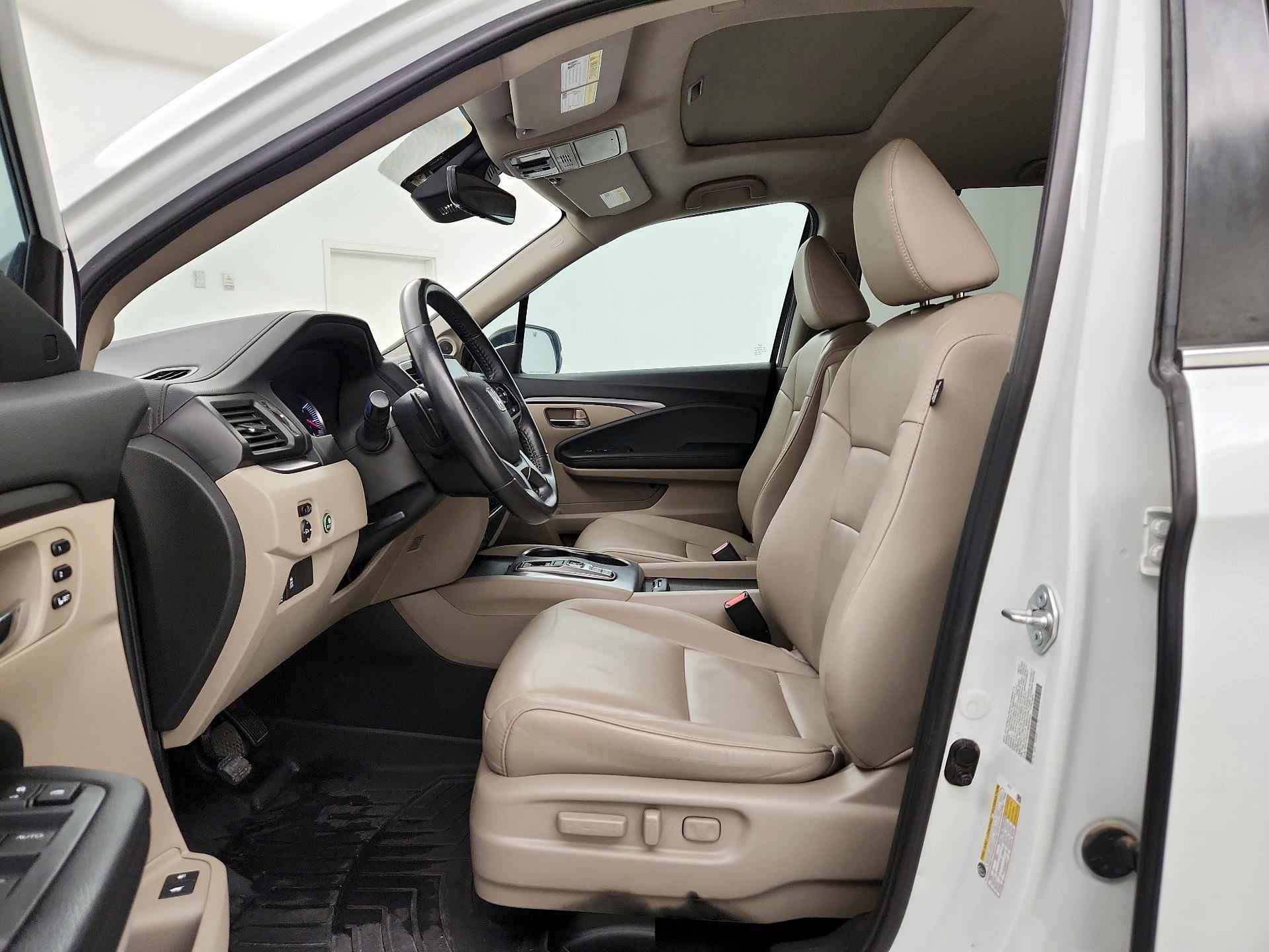 Thumbnail: 2021 Honda Pilot - 11