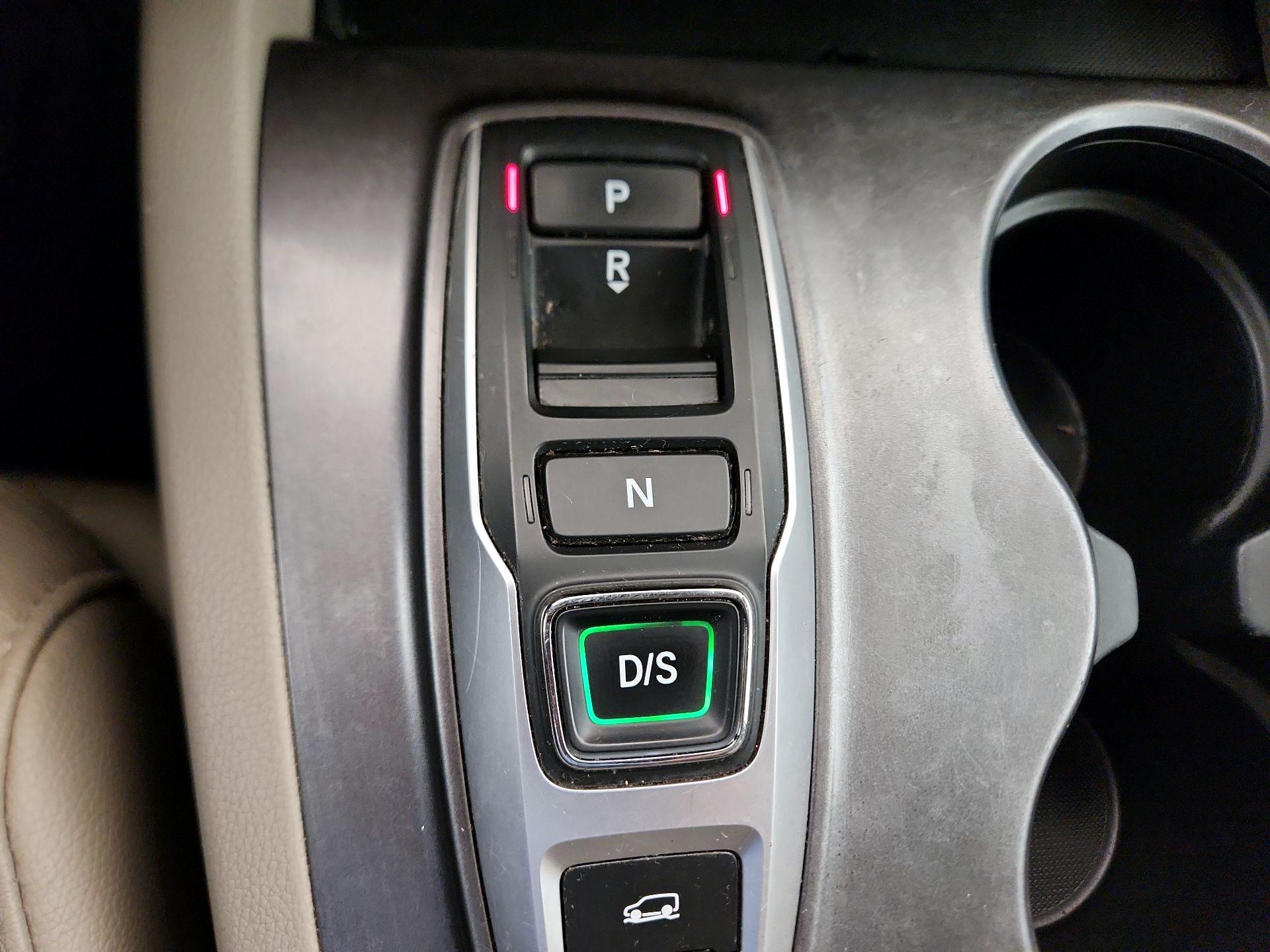 Thumbnail: 2021 Honda Pilot - 17