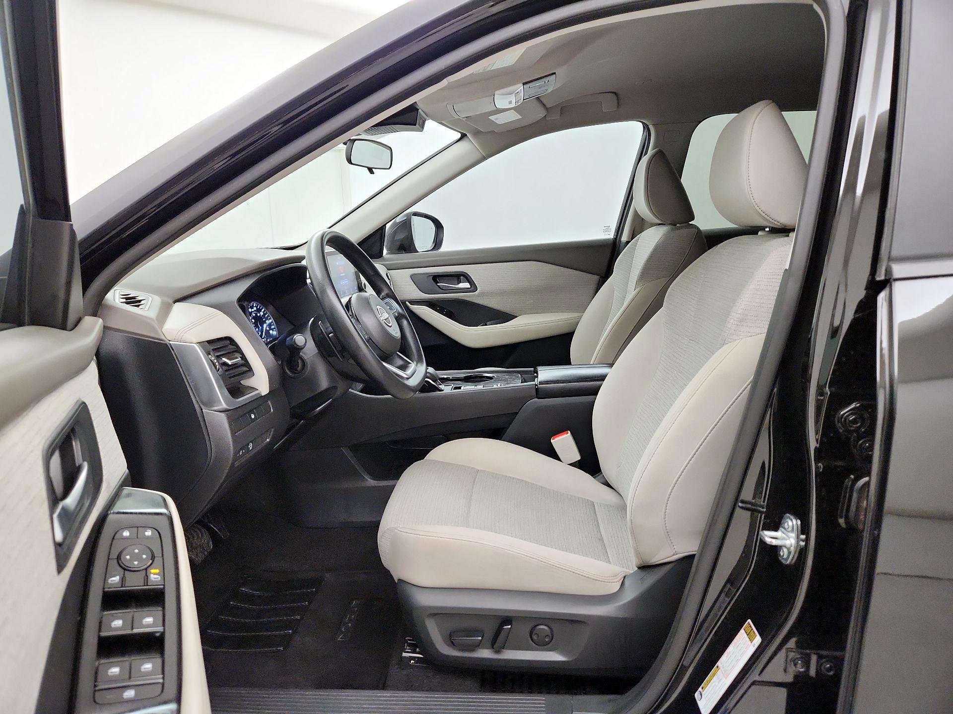 Thumbnail: 2023 Nissan Rogue - 11