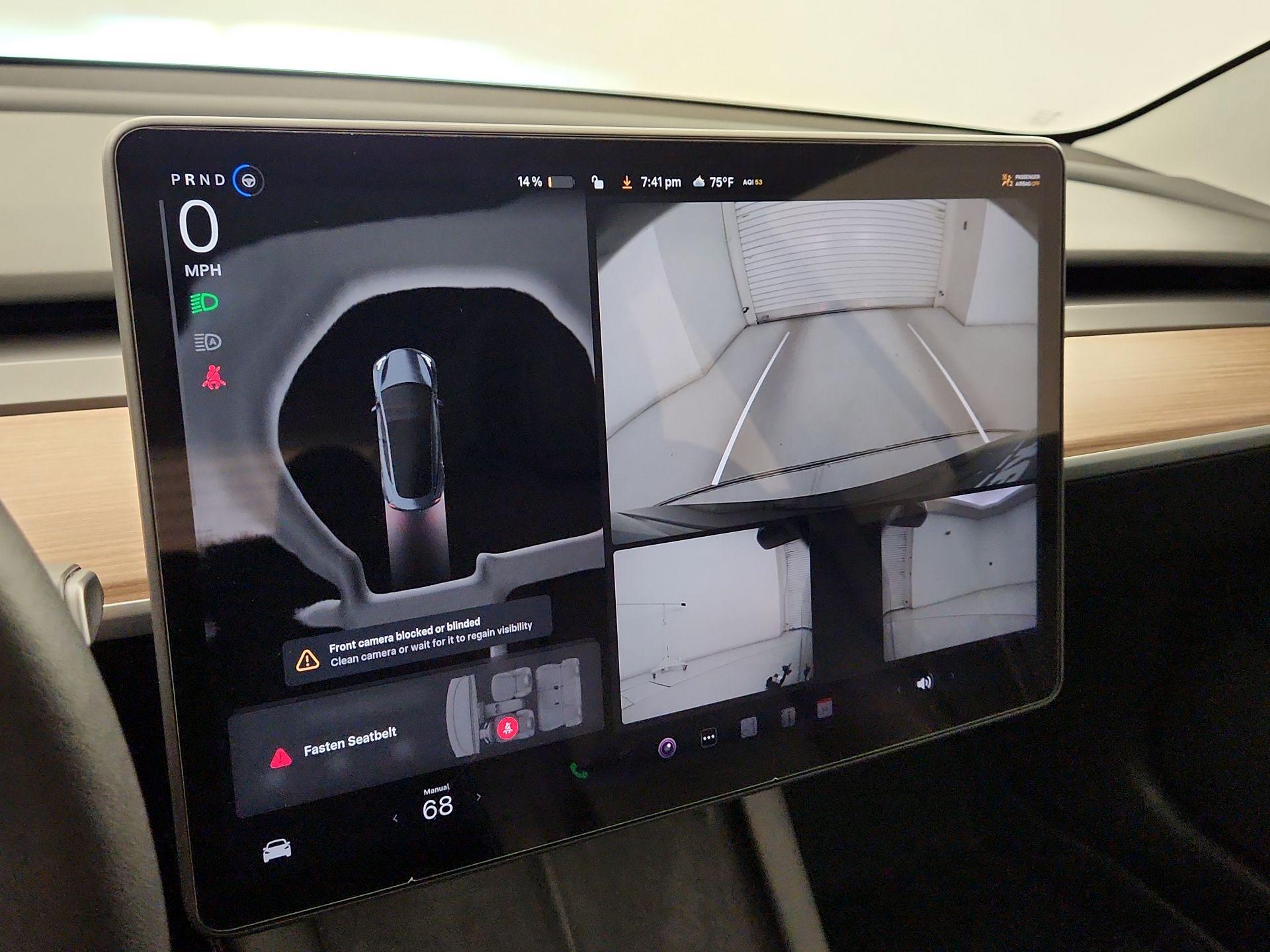 Thumbnail: 2023 Tesla Model 3 - 14