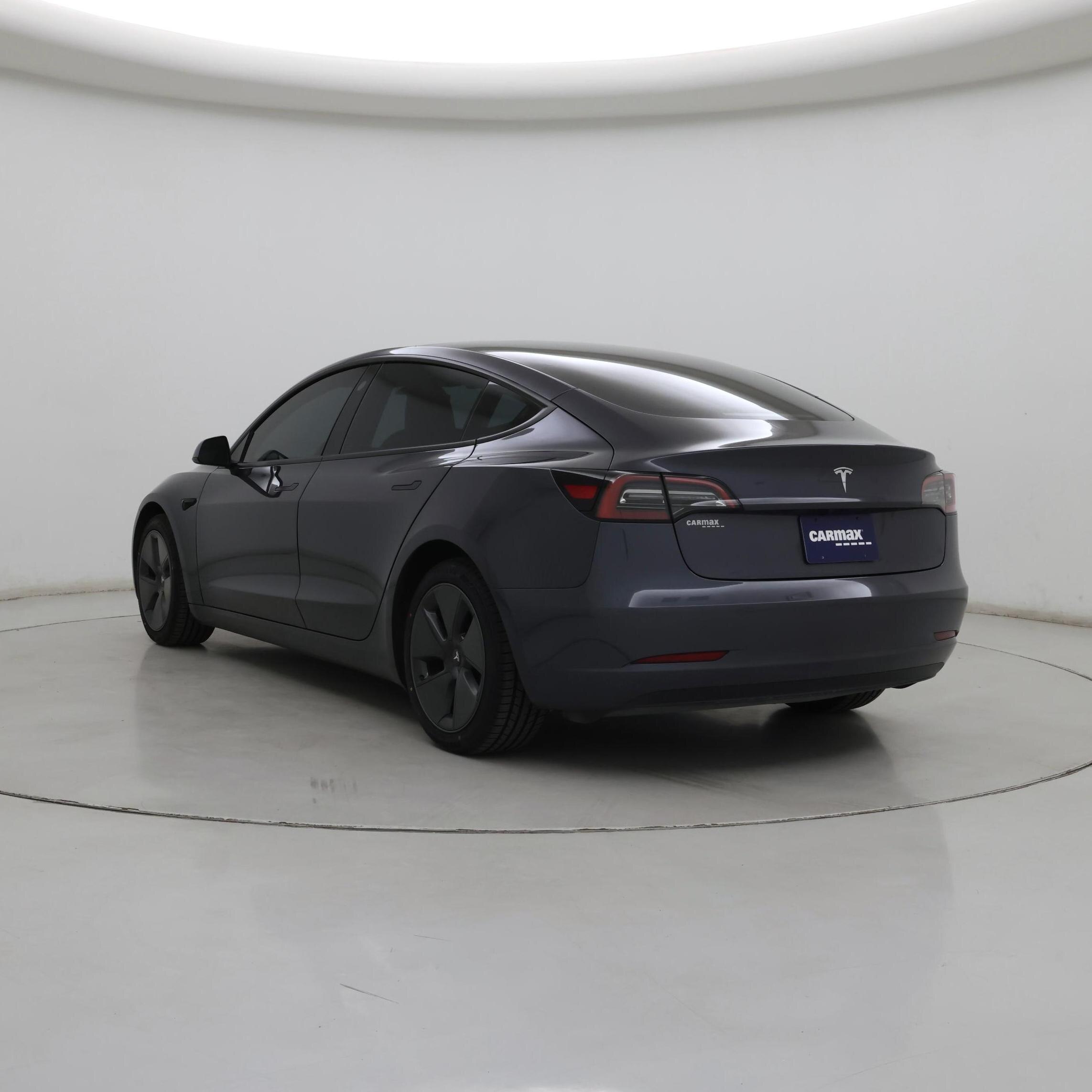 Thumbnail: 2023 Tesla Model 3 - 2