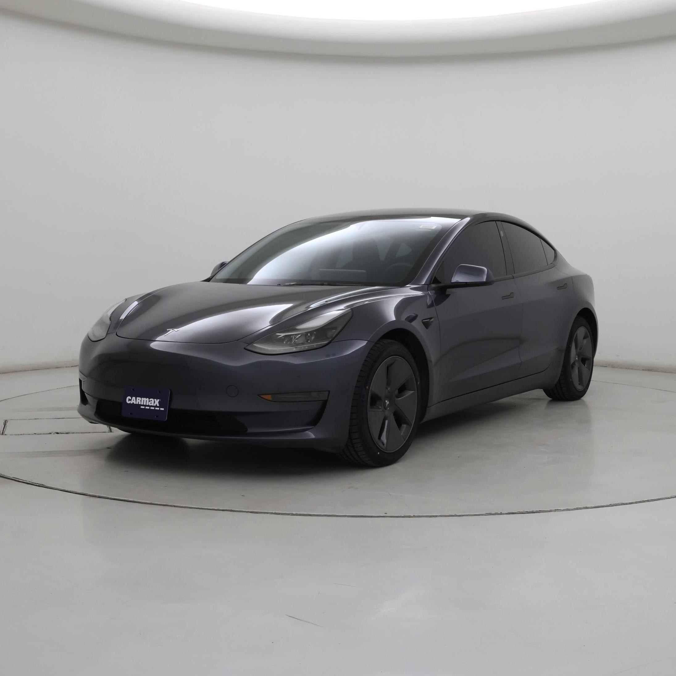 Thumbnail: 2023 Tesla Model 3 - 4