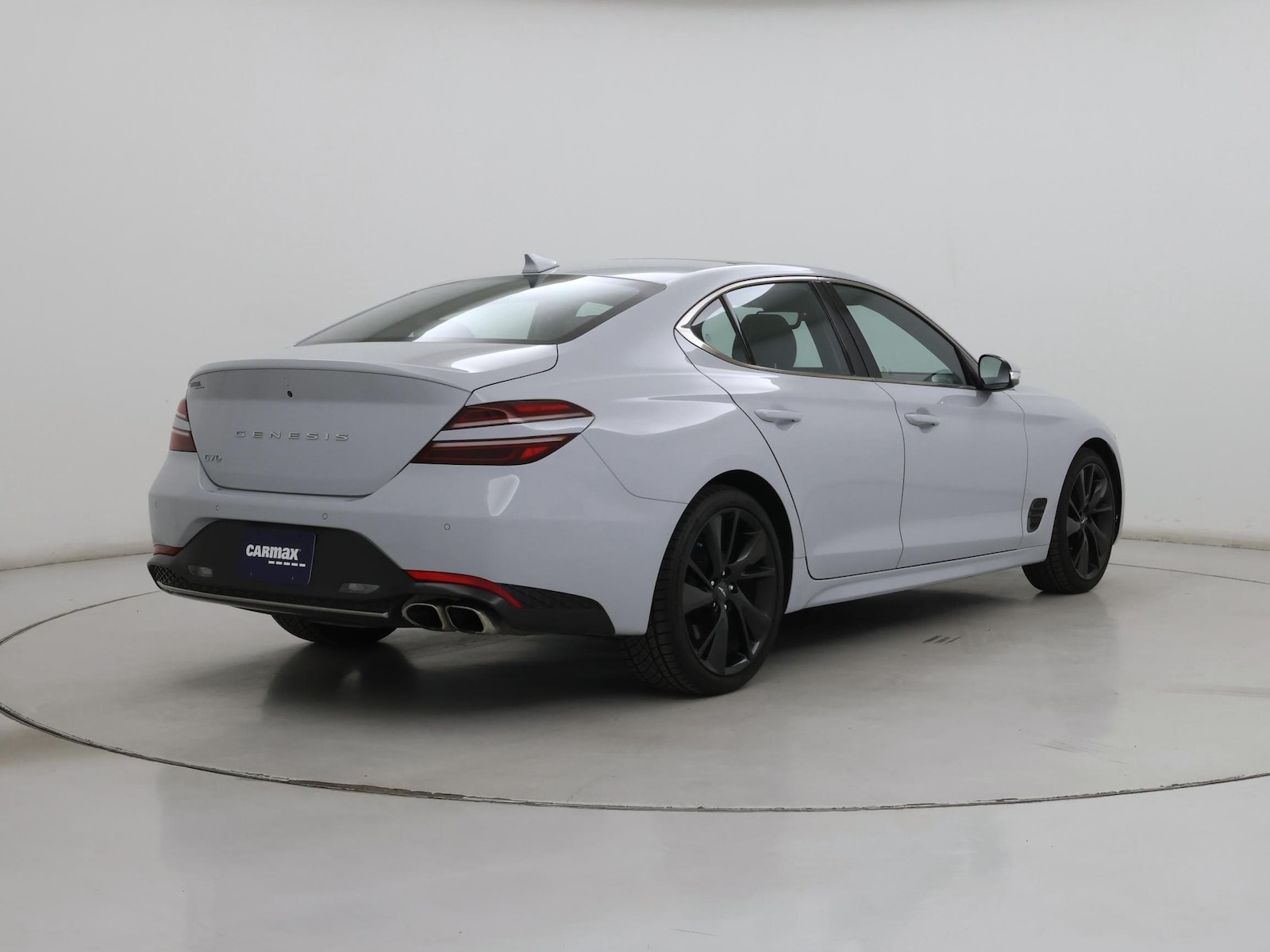2023 GENESIS G70 Standard - Photo 9