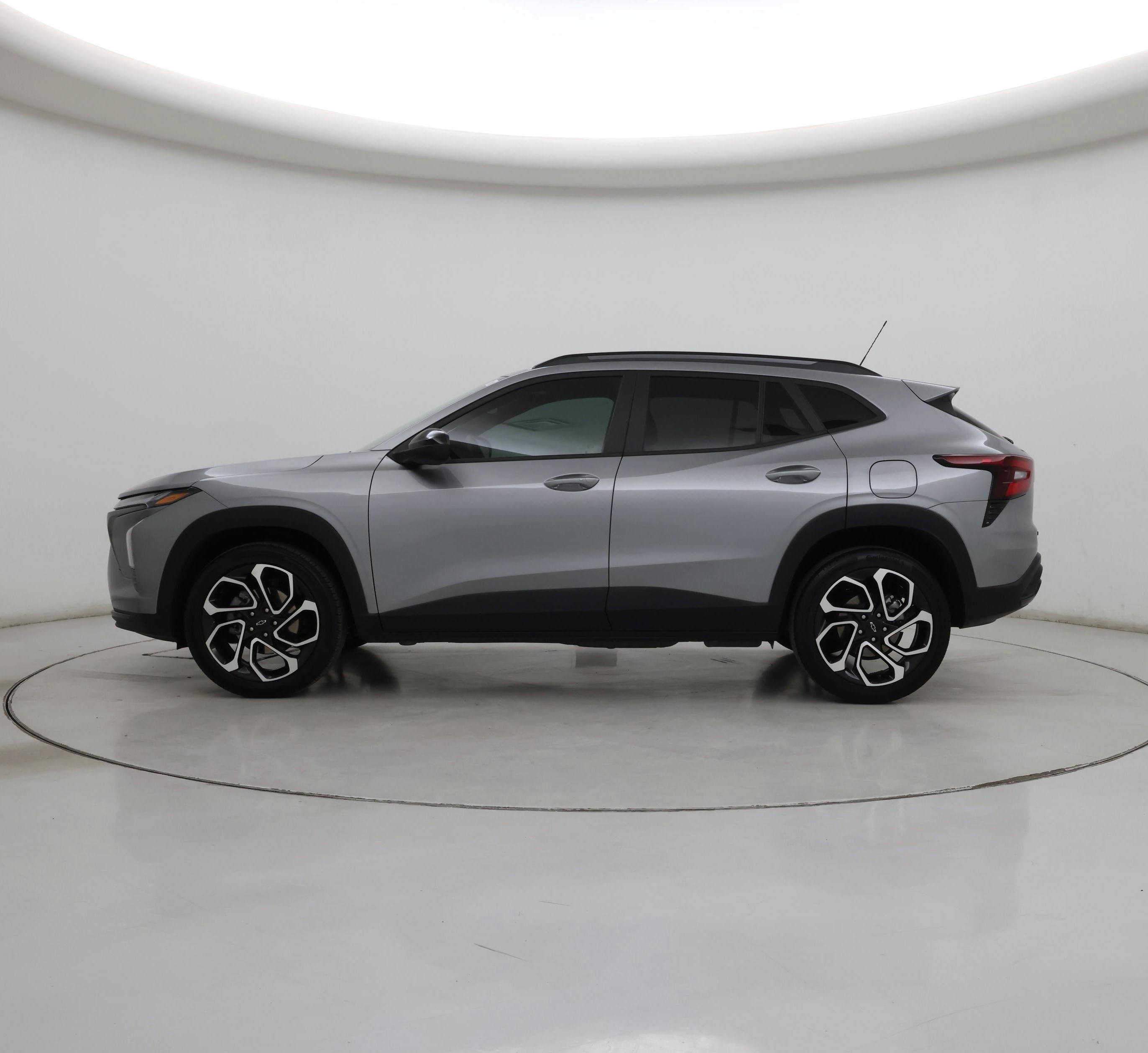 Thumbnail: 2025 Chevrolet Trax - 3
