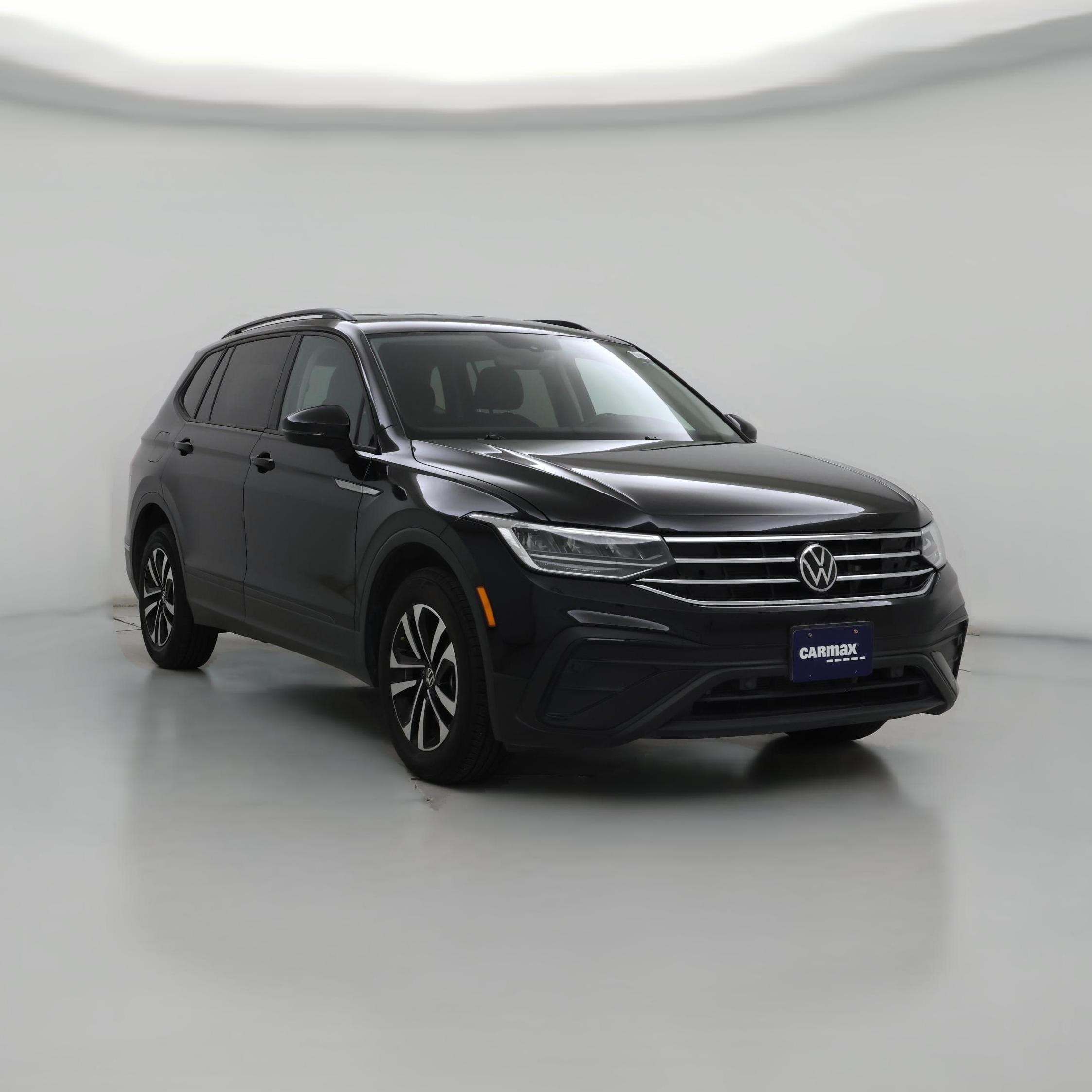 Thumbnail: 2023 Volkswagen Tiguan - 1