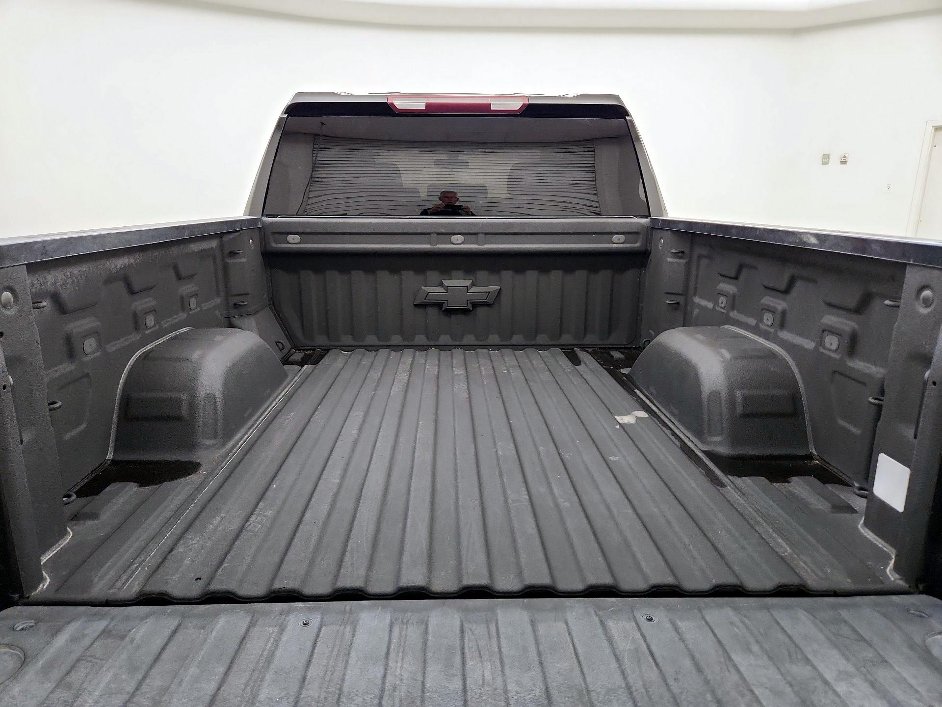 Thumbnail: 2020 Chevrolet Silverado 1500 - 20