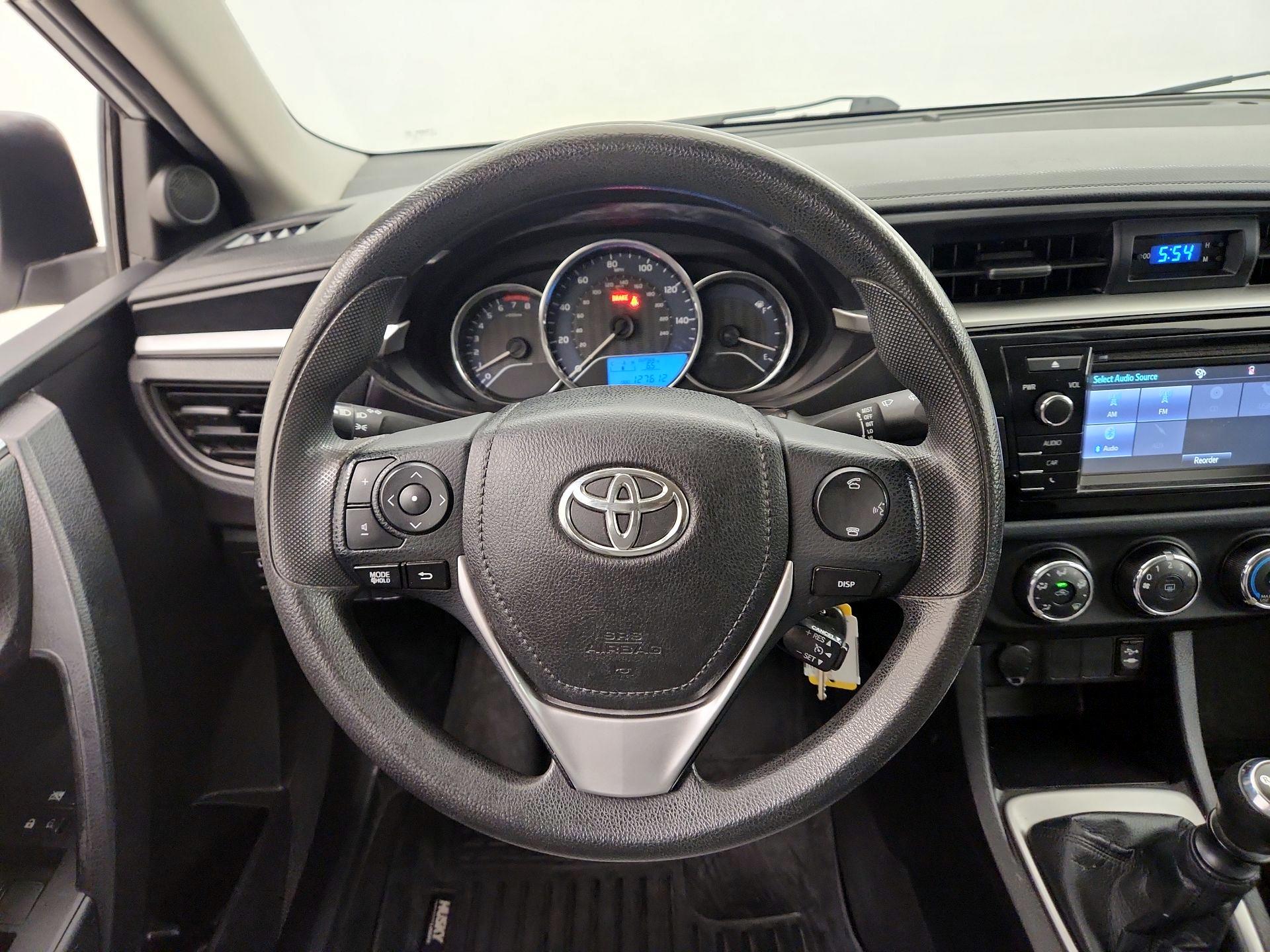 Thumbnail: 2016 Toyota Corolla - 10