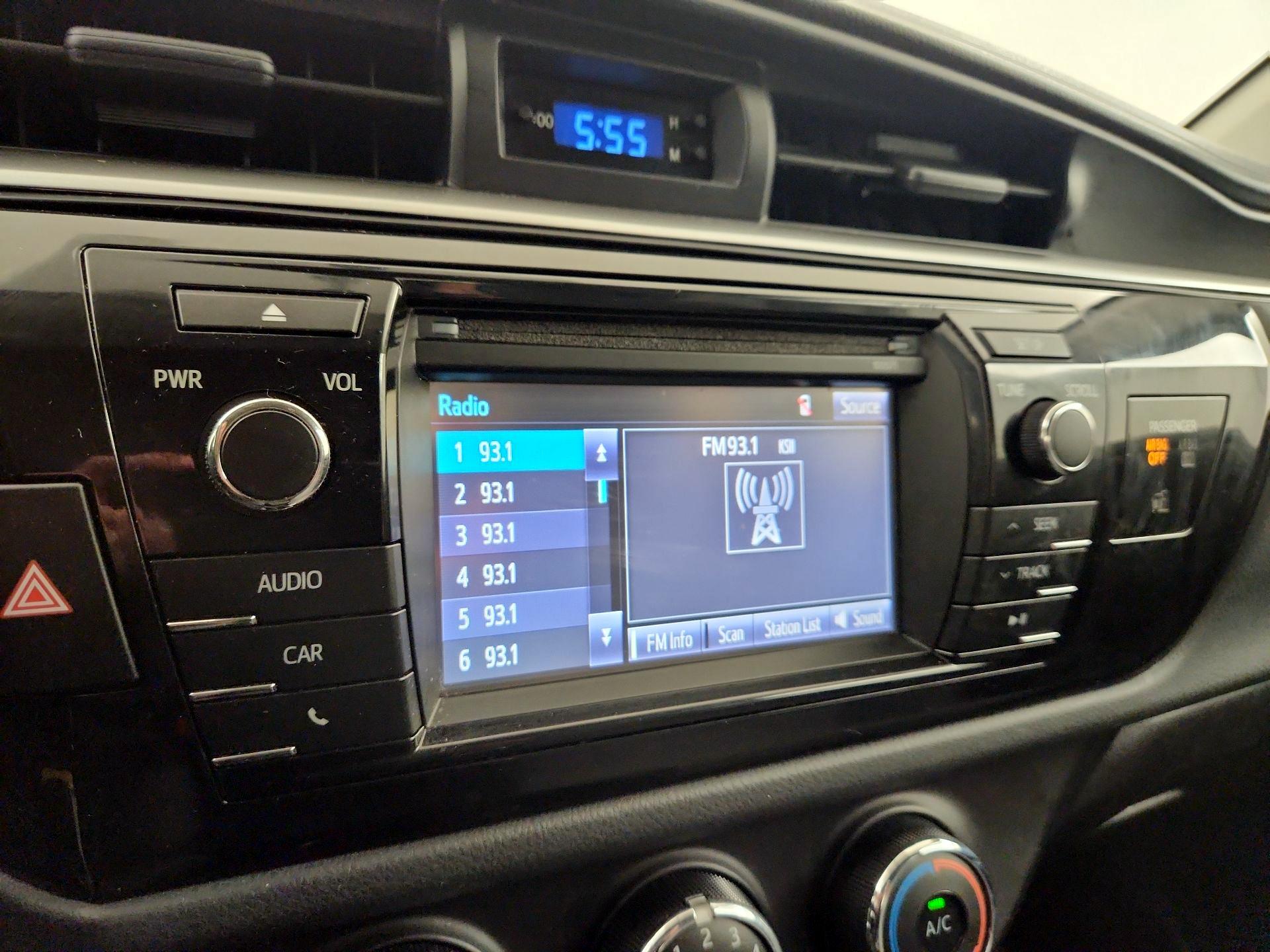 Thumbnail: 2016 Toyota Corolla - 13