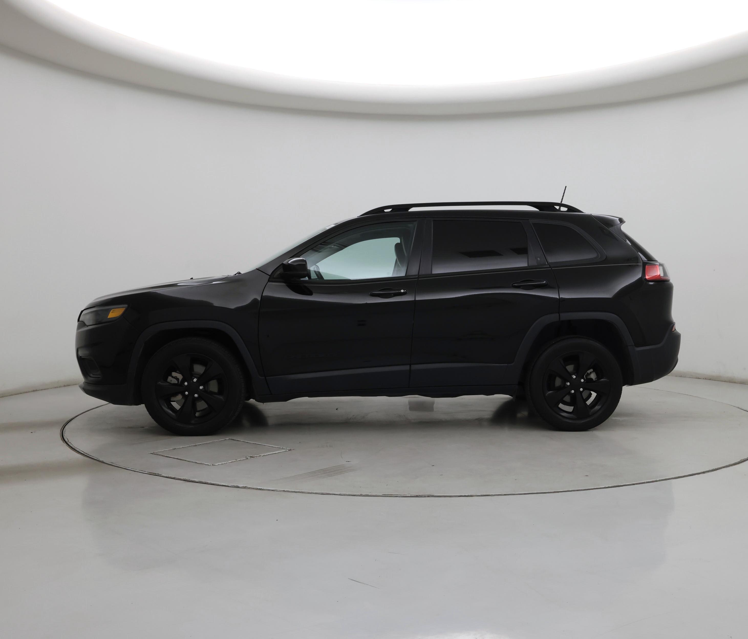 Thumbnail: 2021 Jeep Cherokee - 3