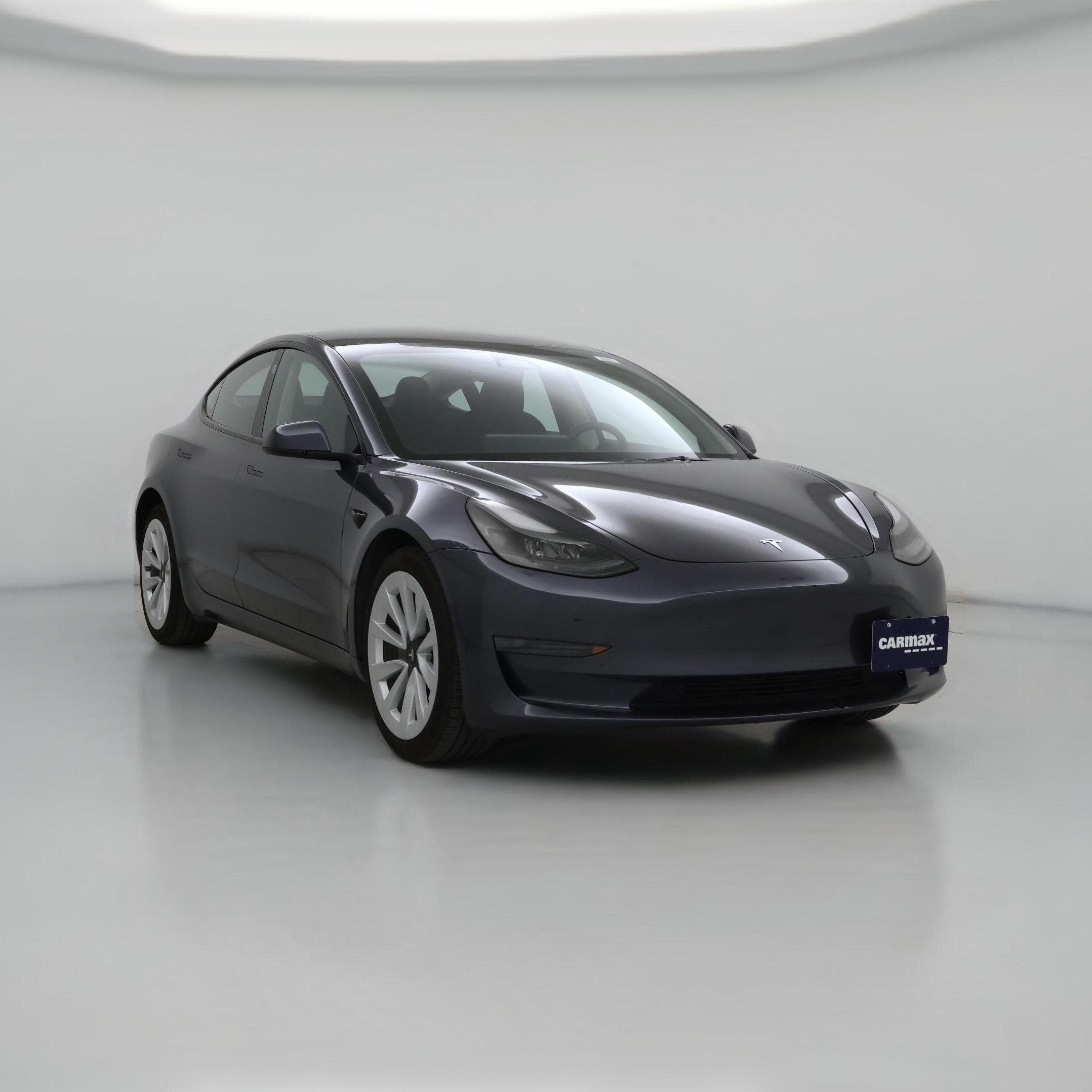 Thumbnail: 2023 Tesla Model 3 - 1