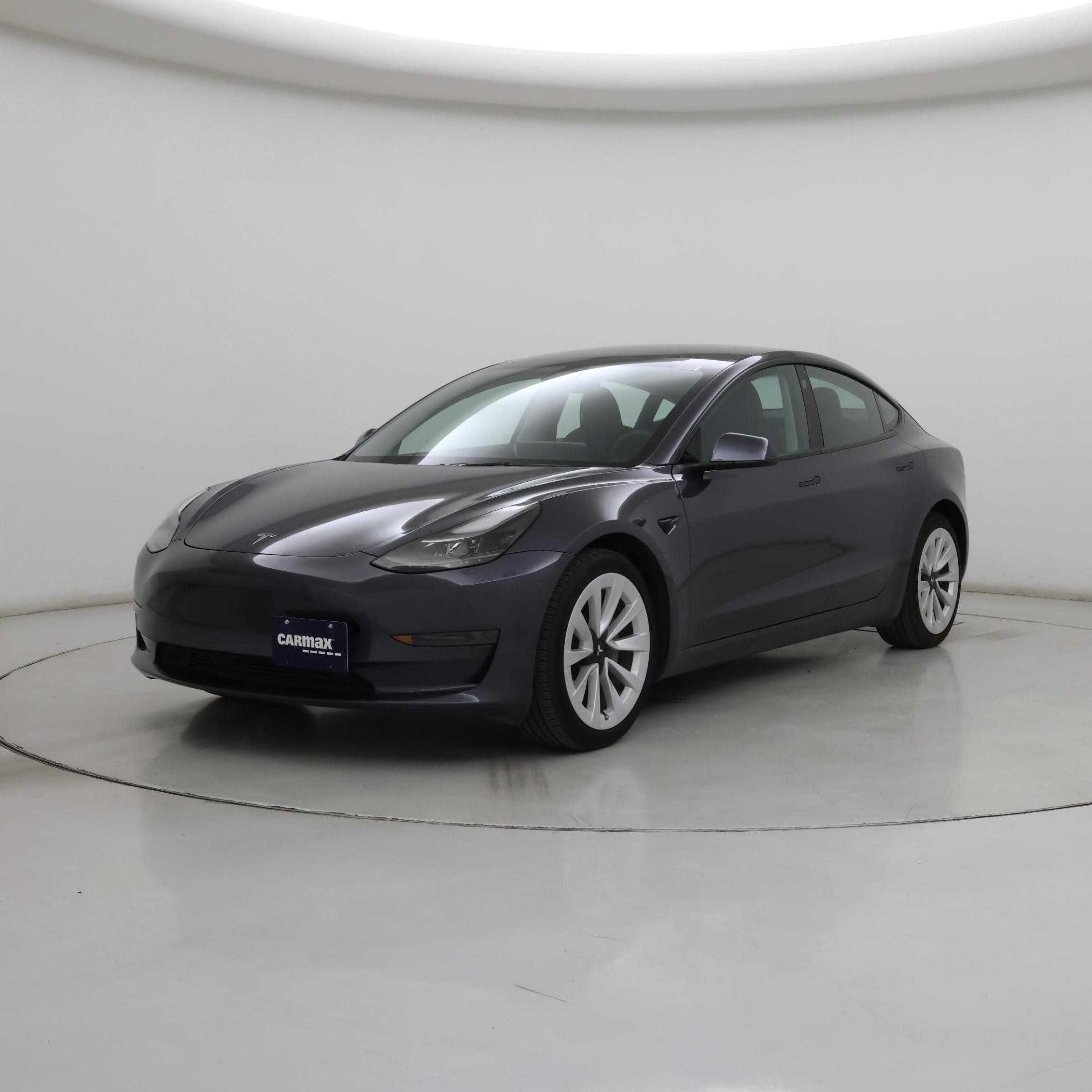Thumbnail: 2023 Tesla Model 3 - 4