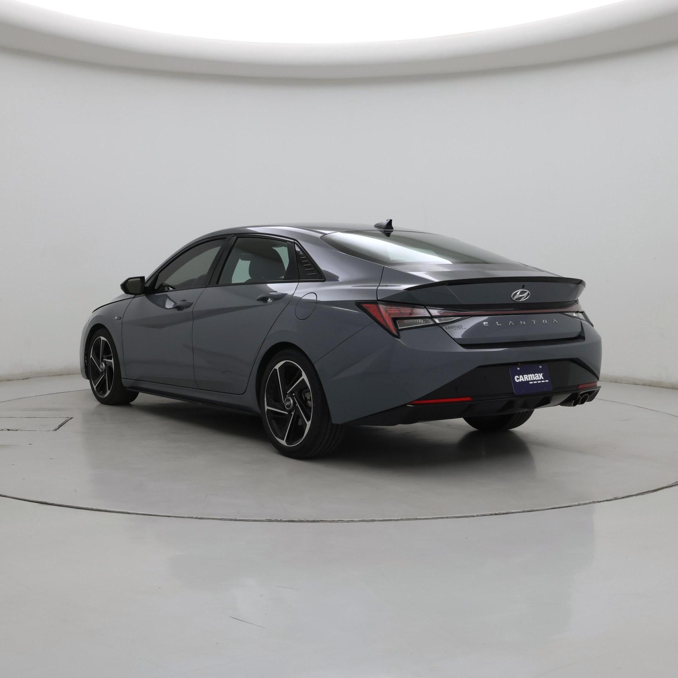 Thumbnail: 2022 Hyundai Elantra - 2