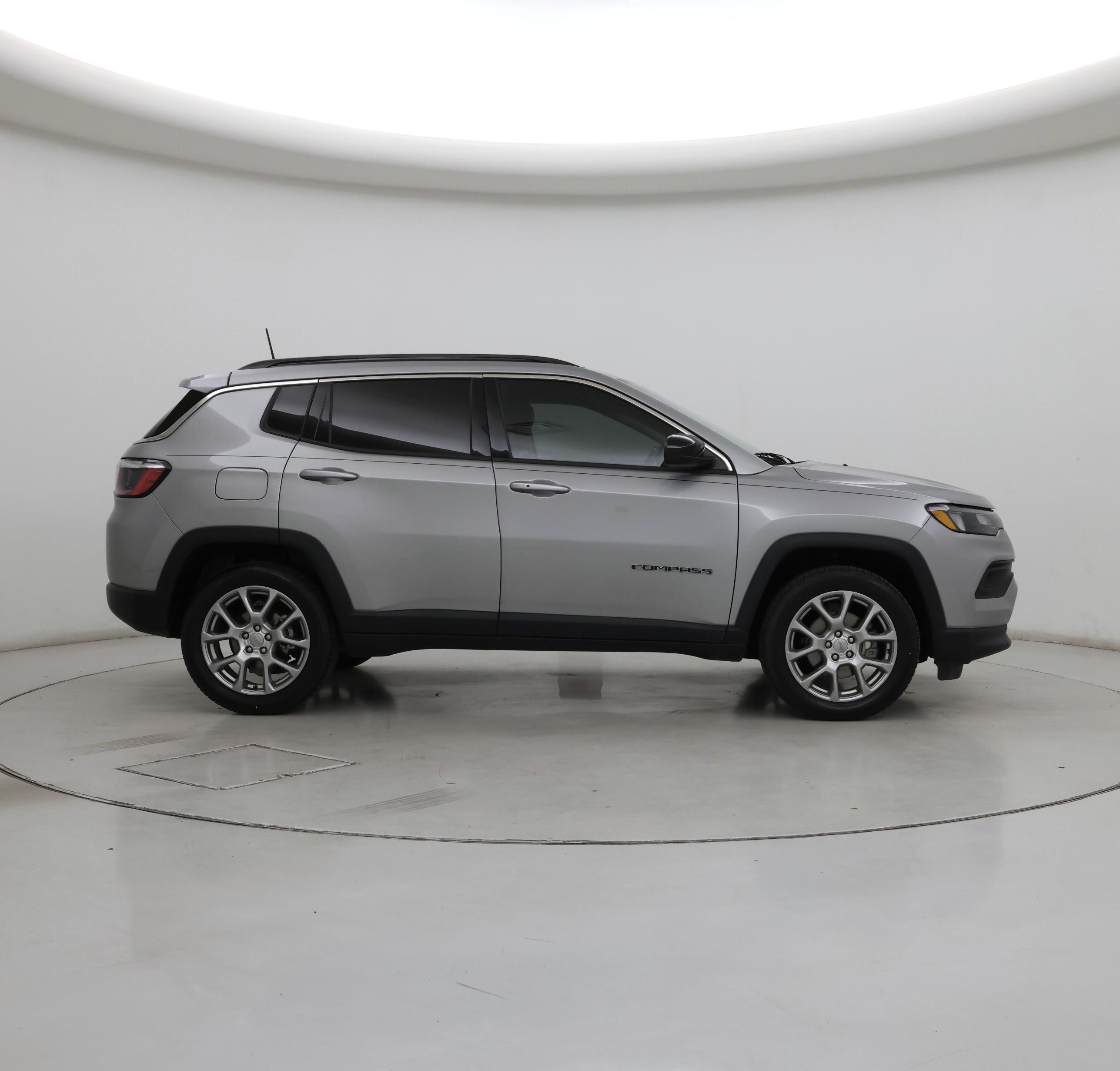 Thumbnail: 2022 Jeep Compass - 7