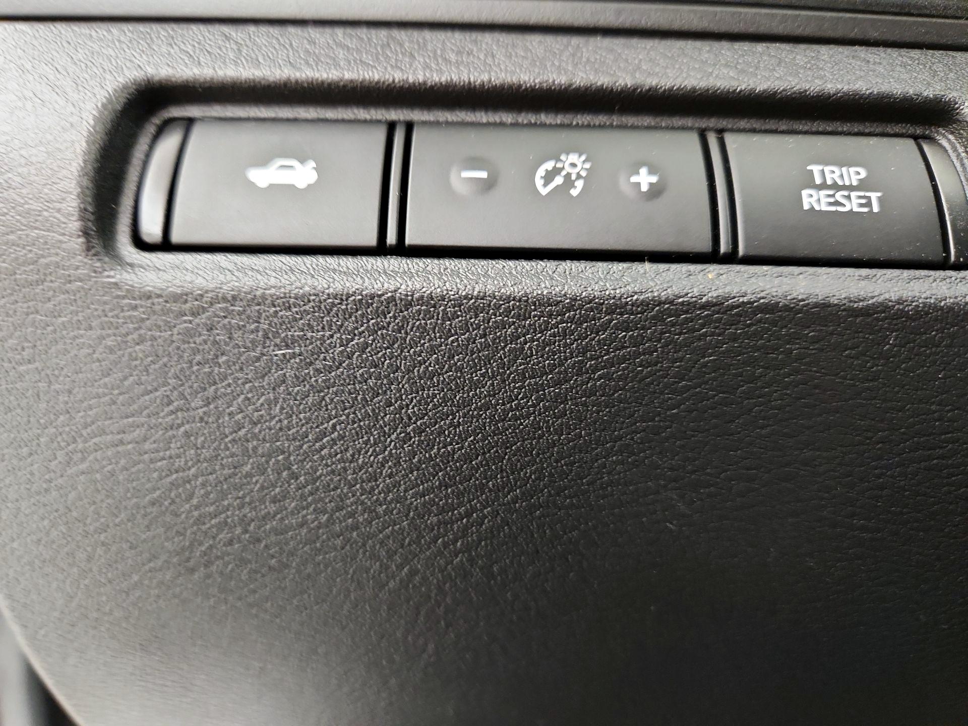 Thumbnail: 2021 Nissan Altima - 13