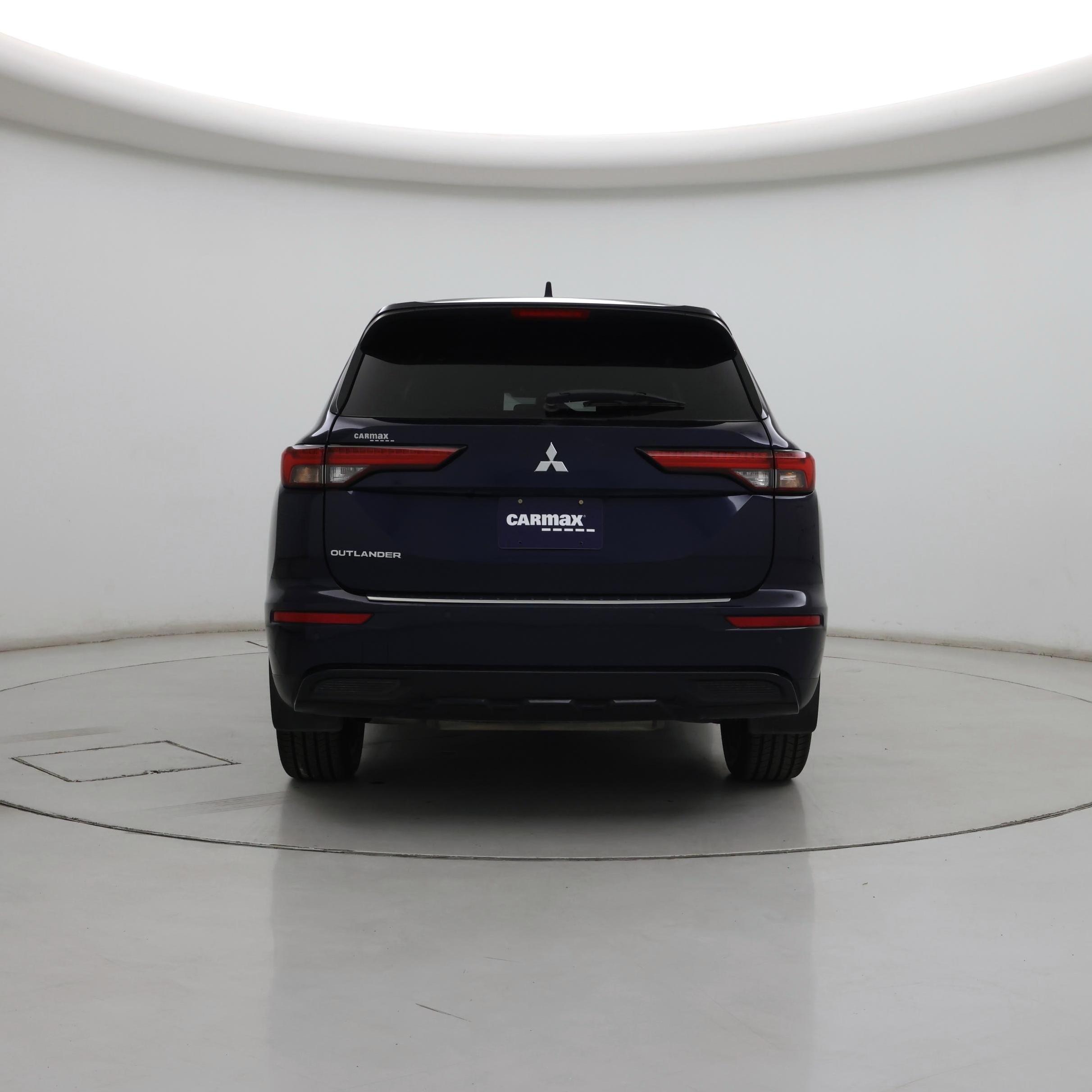 Thumbnail: 2022 Mitsubishi Outlander - 6