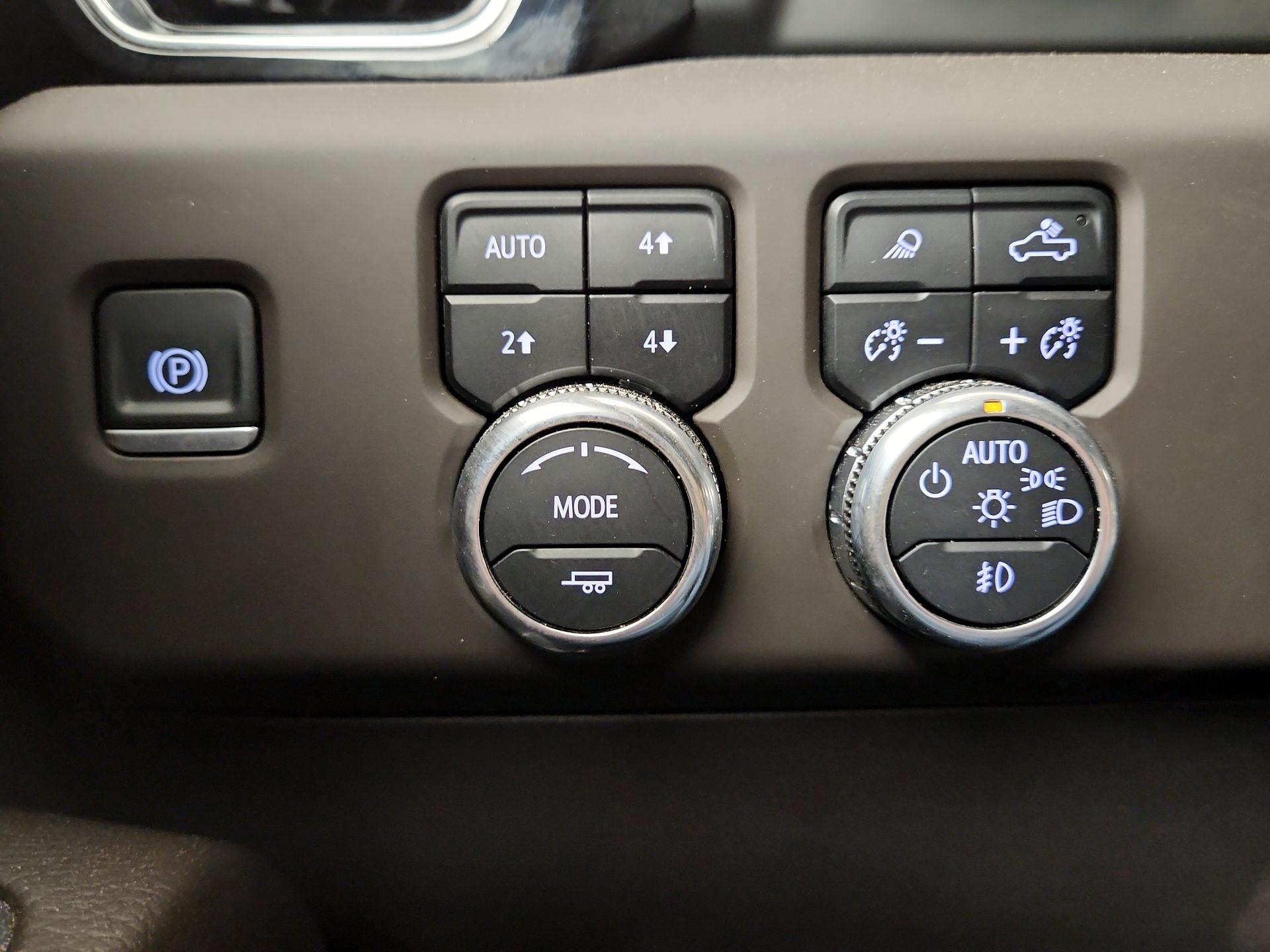 Thumbnail: 2024 GMC Sierra 1500 - 13