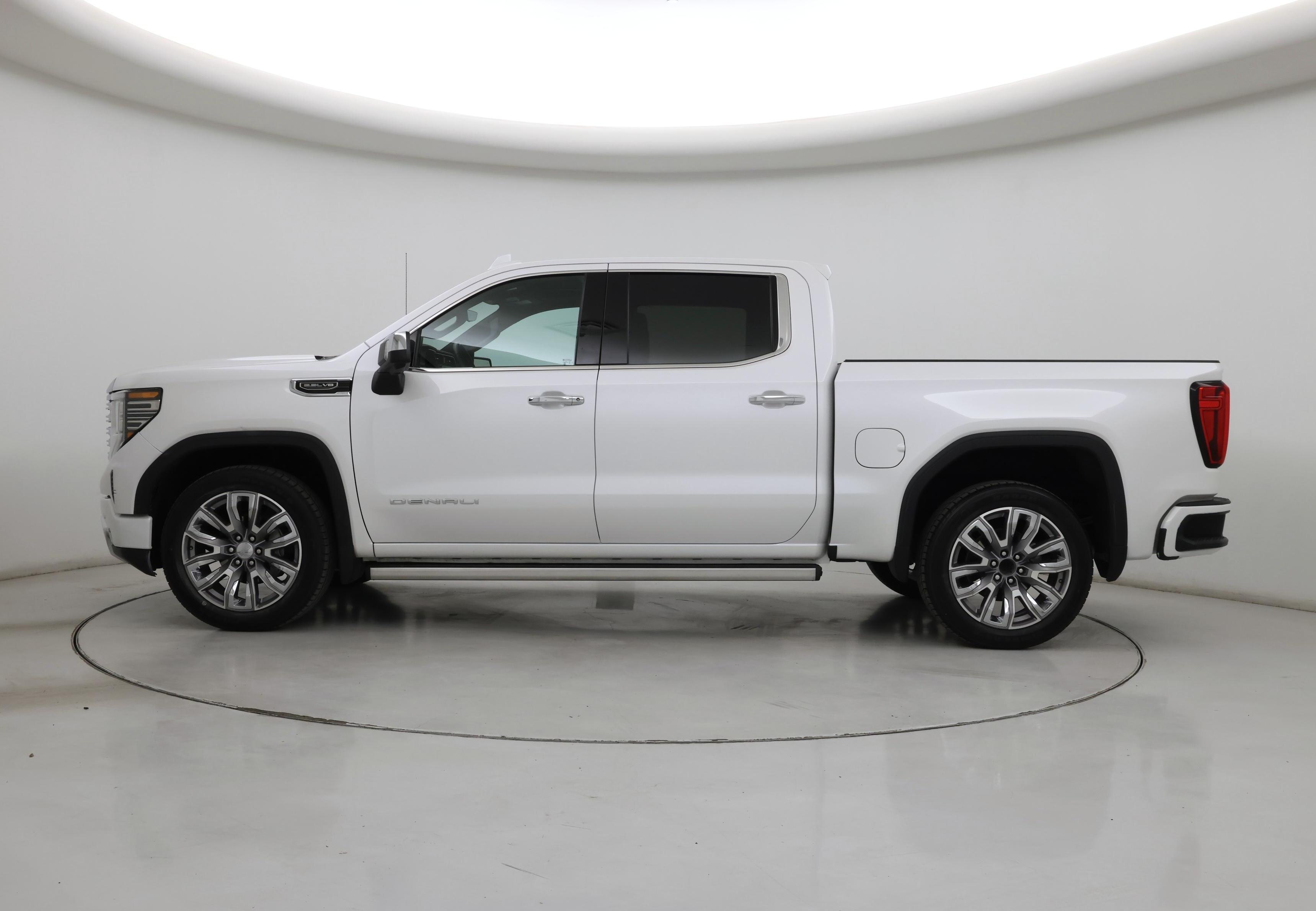 Thumbnail: 2024 GMC Sierra 1500 - 3