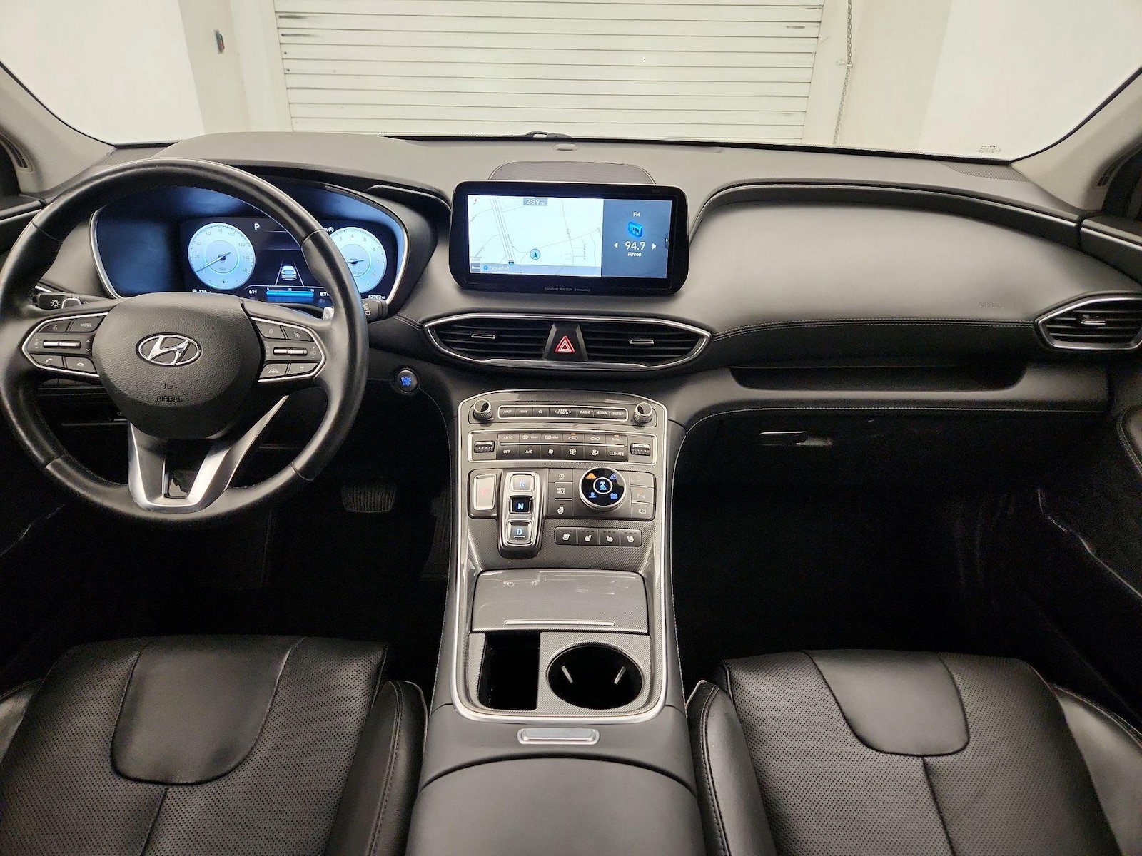 2022 Hyundai Santa Fe Limited - Photo 10