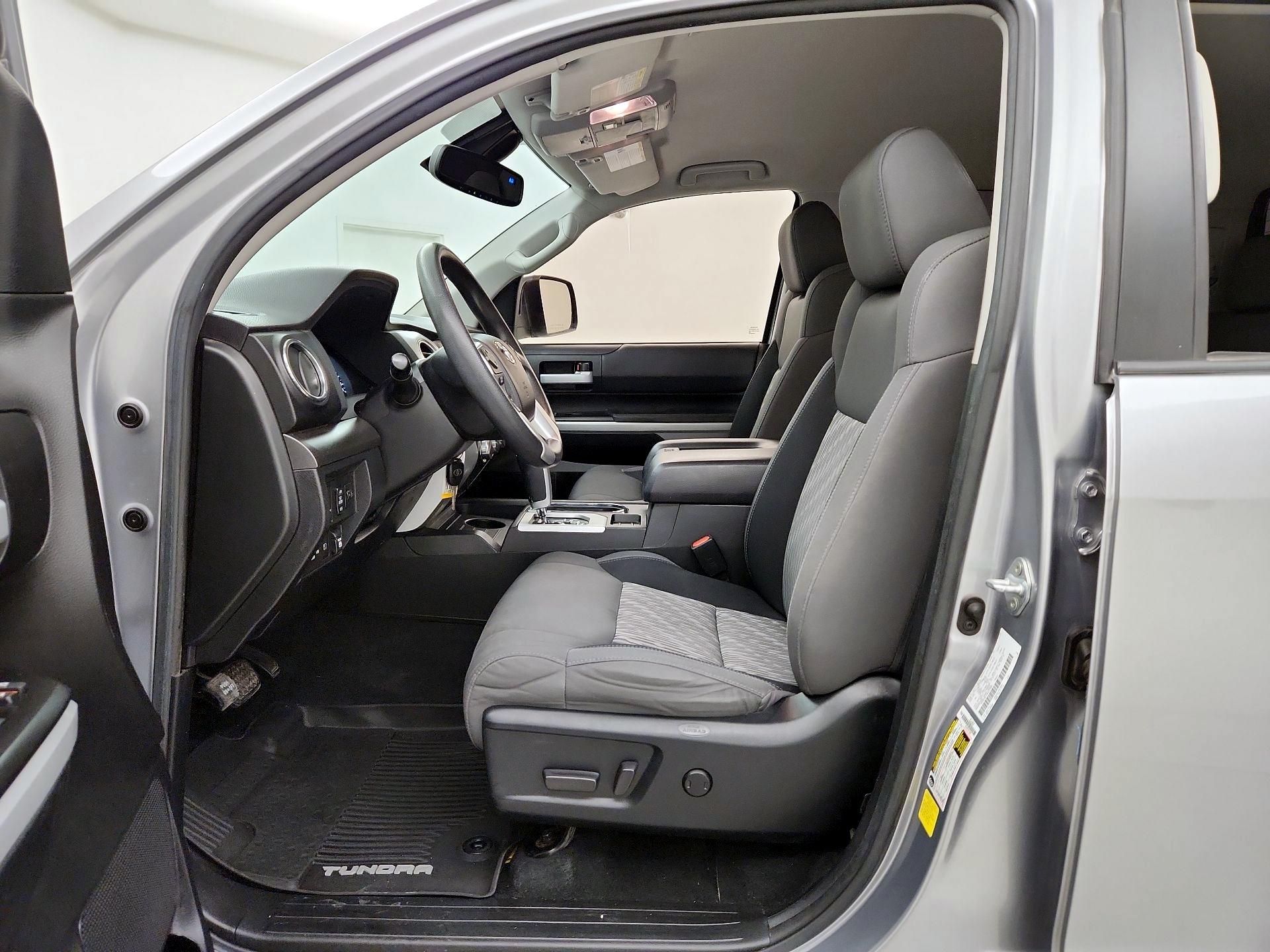 Thumbnail: 2021 Toyota Tundra - 11