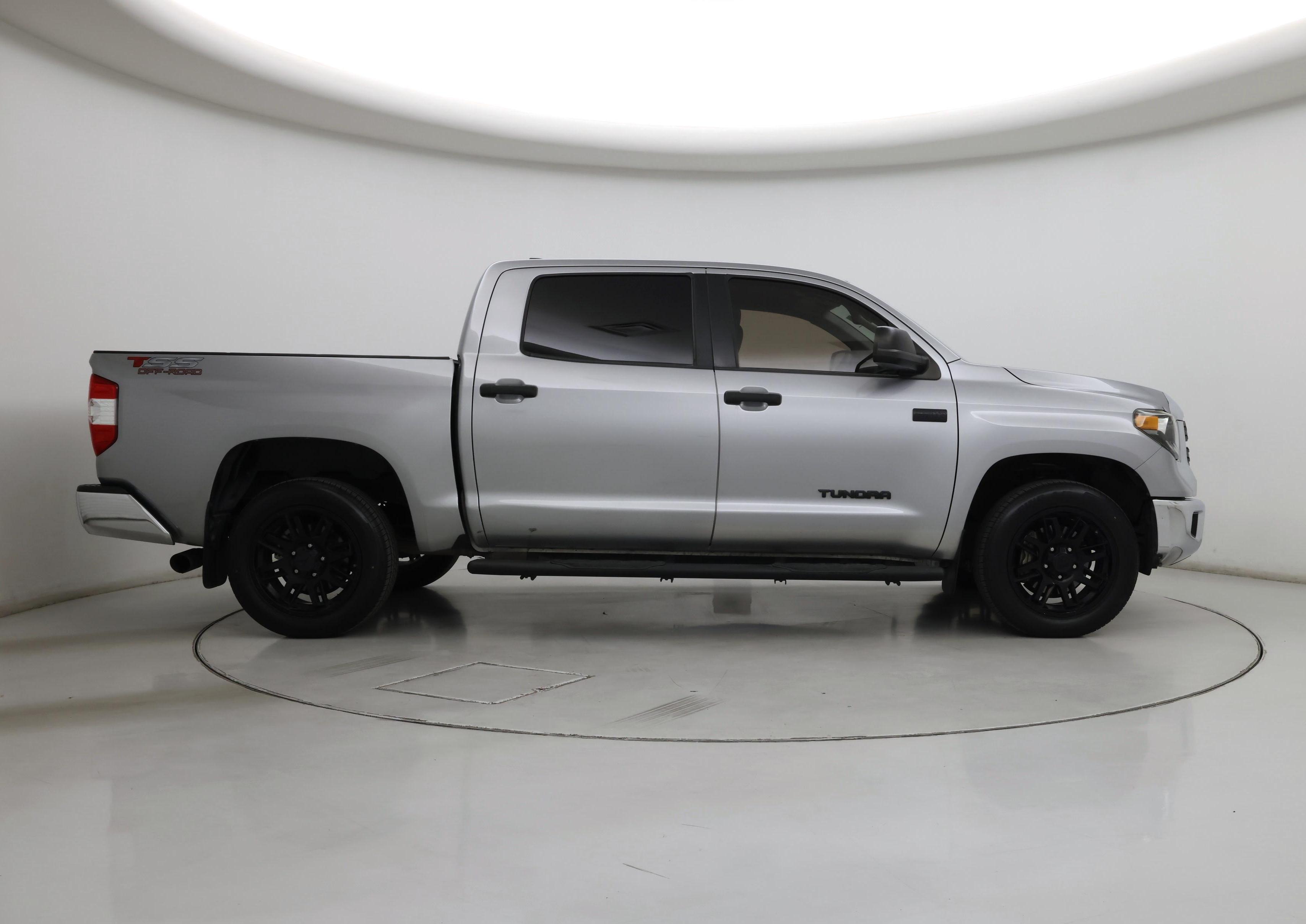 Thumbnail: 2021 Toyota Tundra - 7