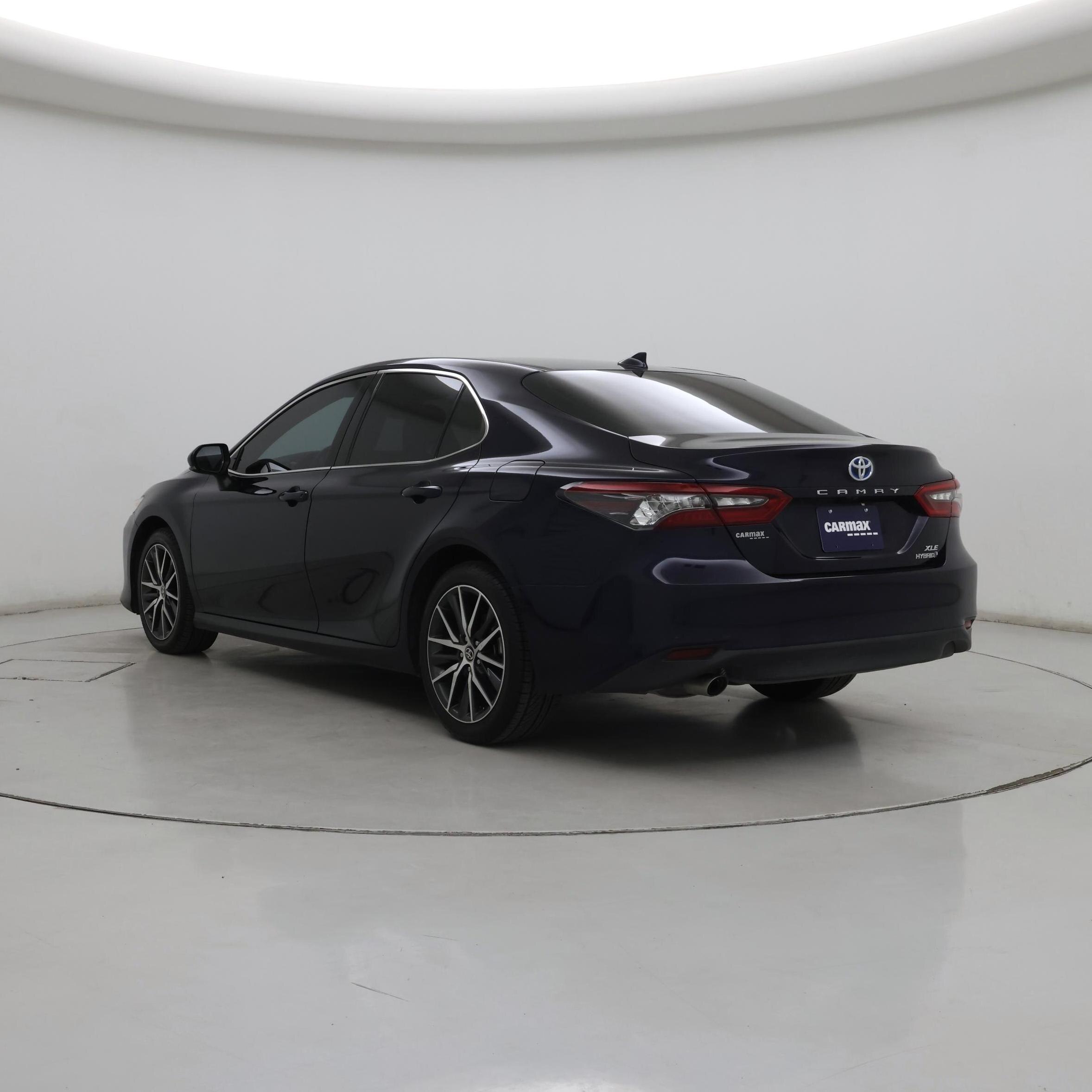 Thumbnail: 2022 Toyota Camry - 2