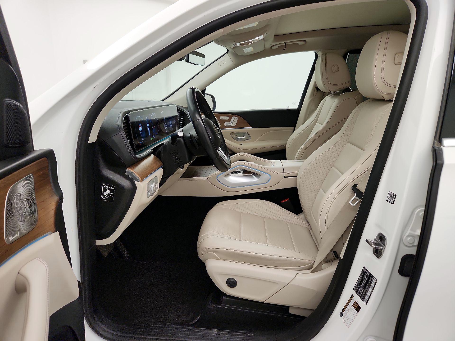 Thumbnail: 2021 Mercedes-Benz GLS - 11