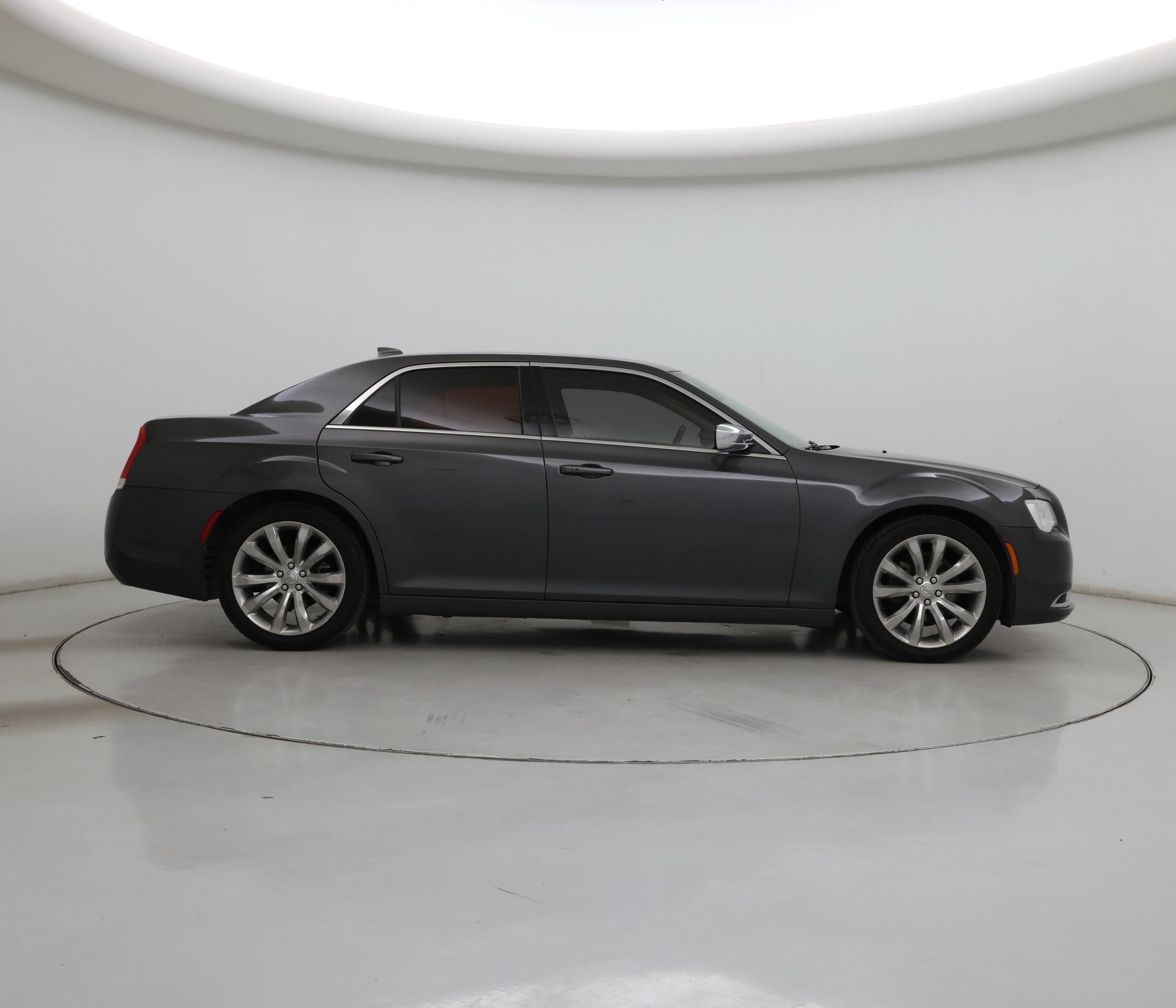 Thumbnail: 2018 Chrysler 300 - 7