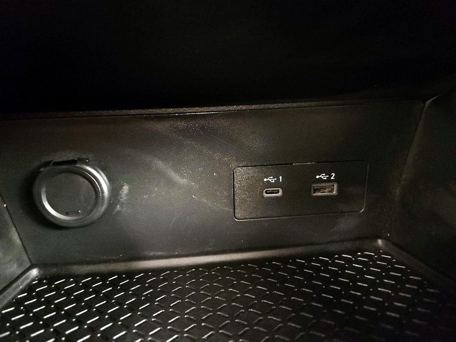 2024 Nissan Pathfinder SV - Photo 19