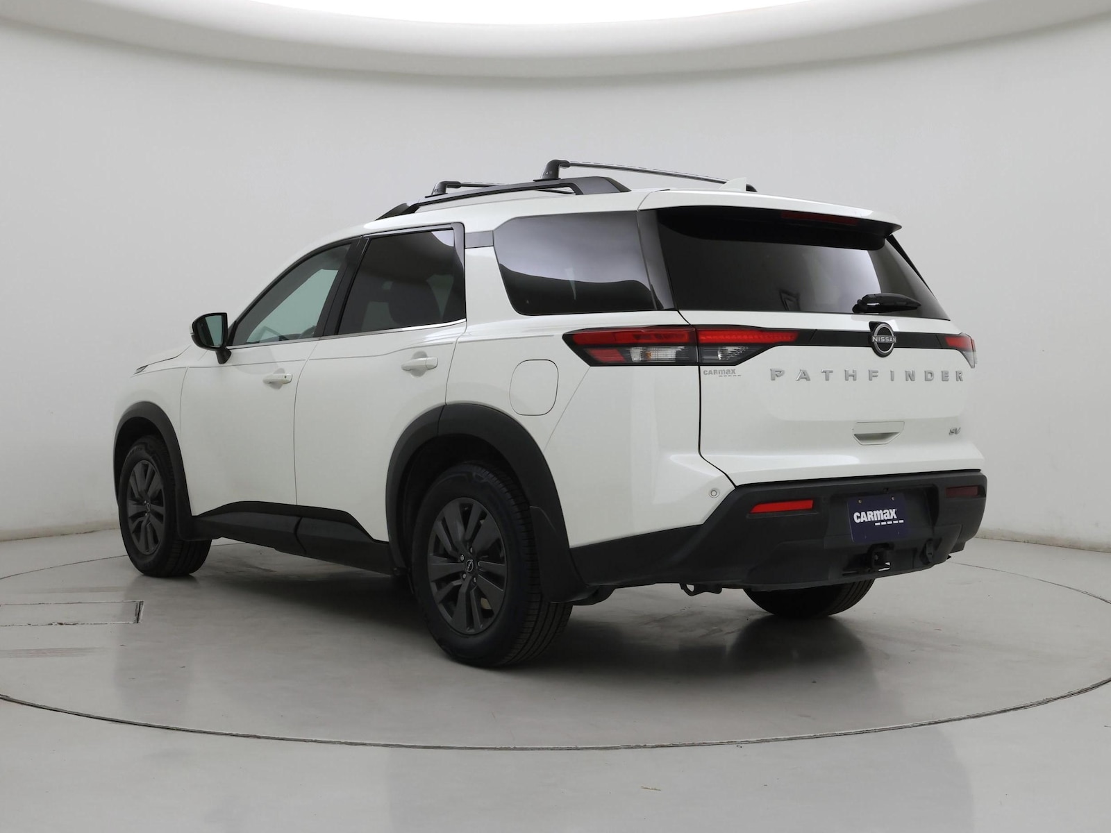2024 Nissan Pathfinder SV - Photo 3