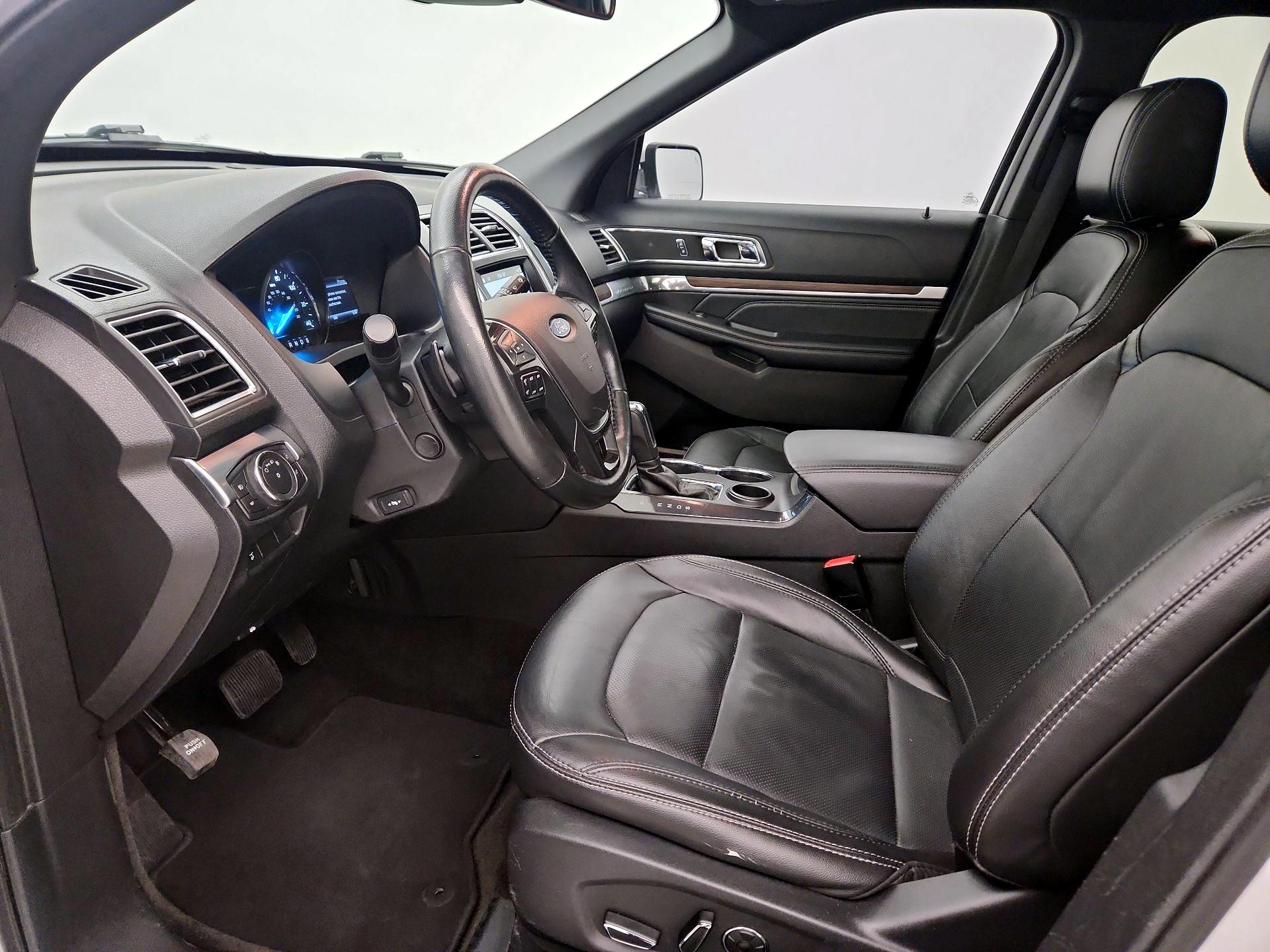 Thumbnail: 2017 Ford Explorer - 11