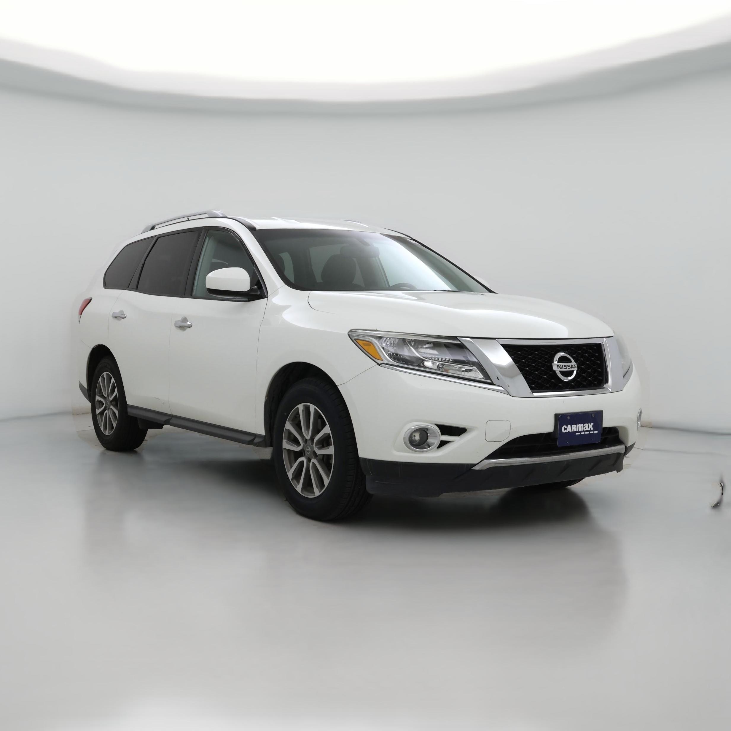 Thumbnail: 2016 Nissan Pathfinder - 1