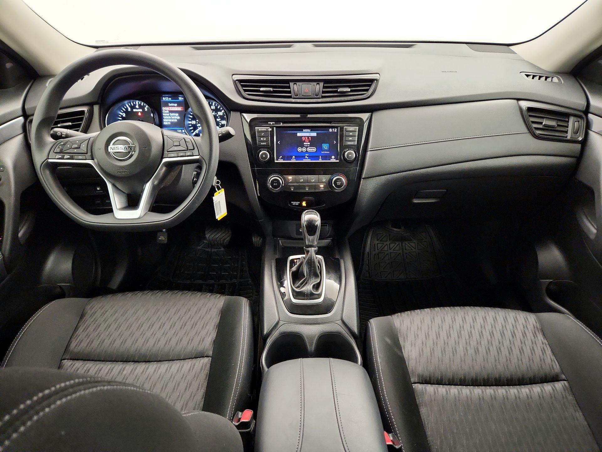 Thumbnail: 2018 Nissan Rogue - 9