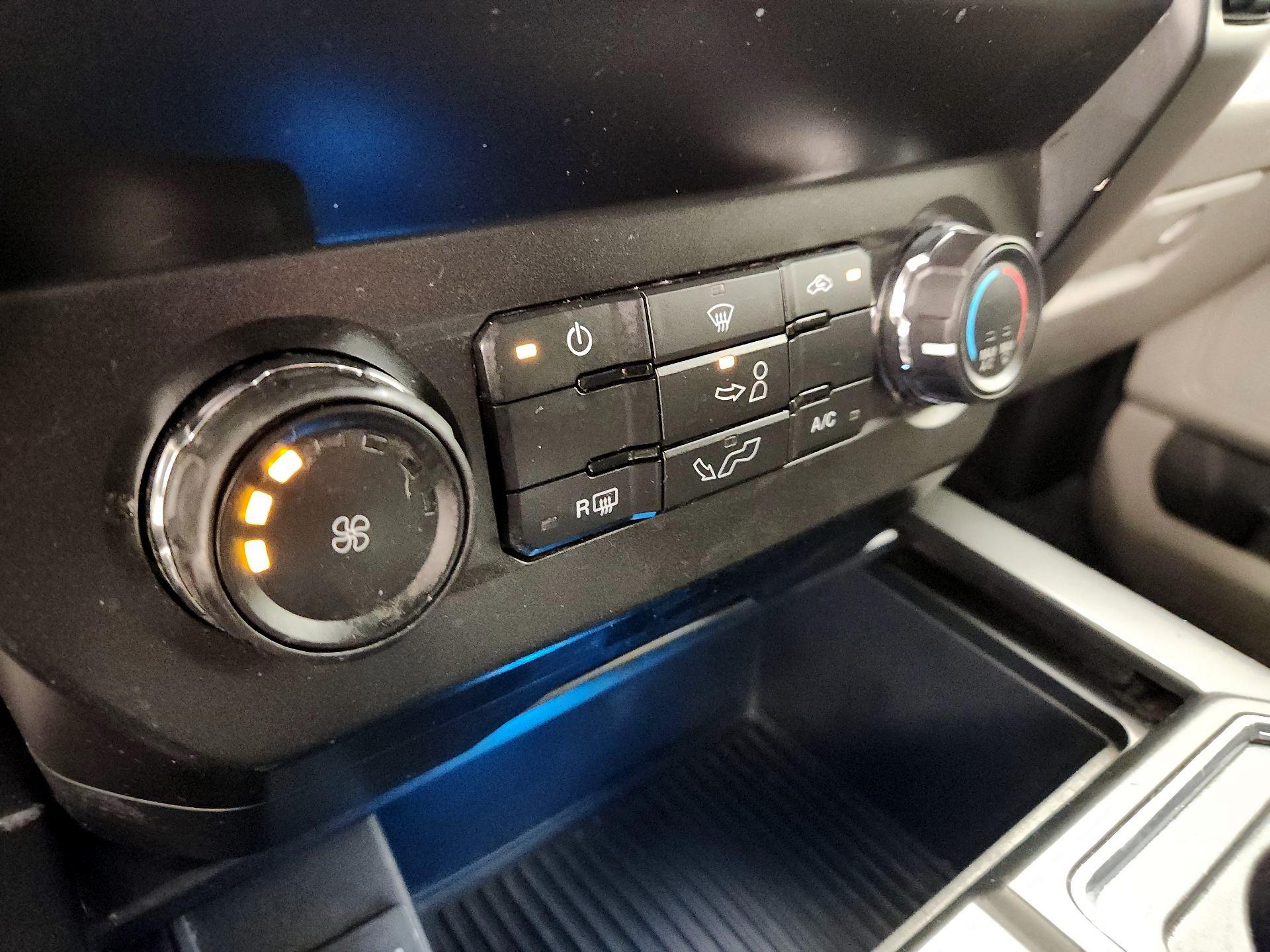 Thumbnail: 2019 Ford F-150 - 16