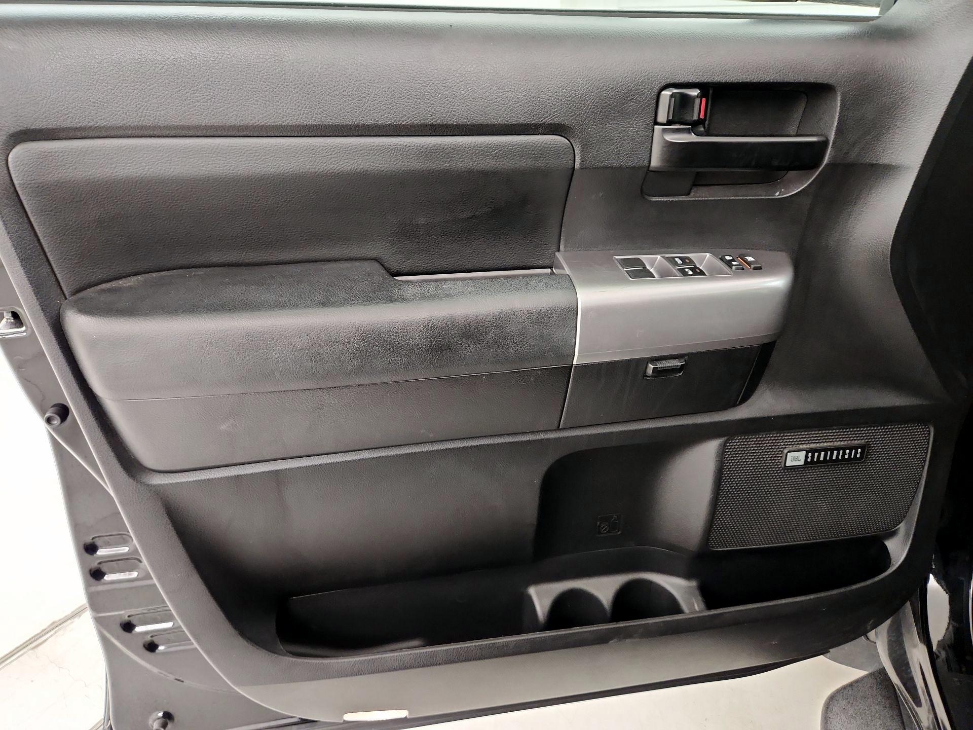 Thumbnail: 2021 Toyota Sequoia - 12